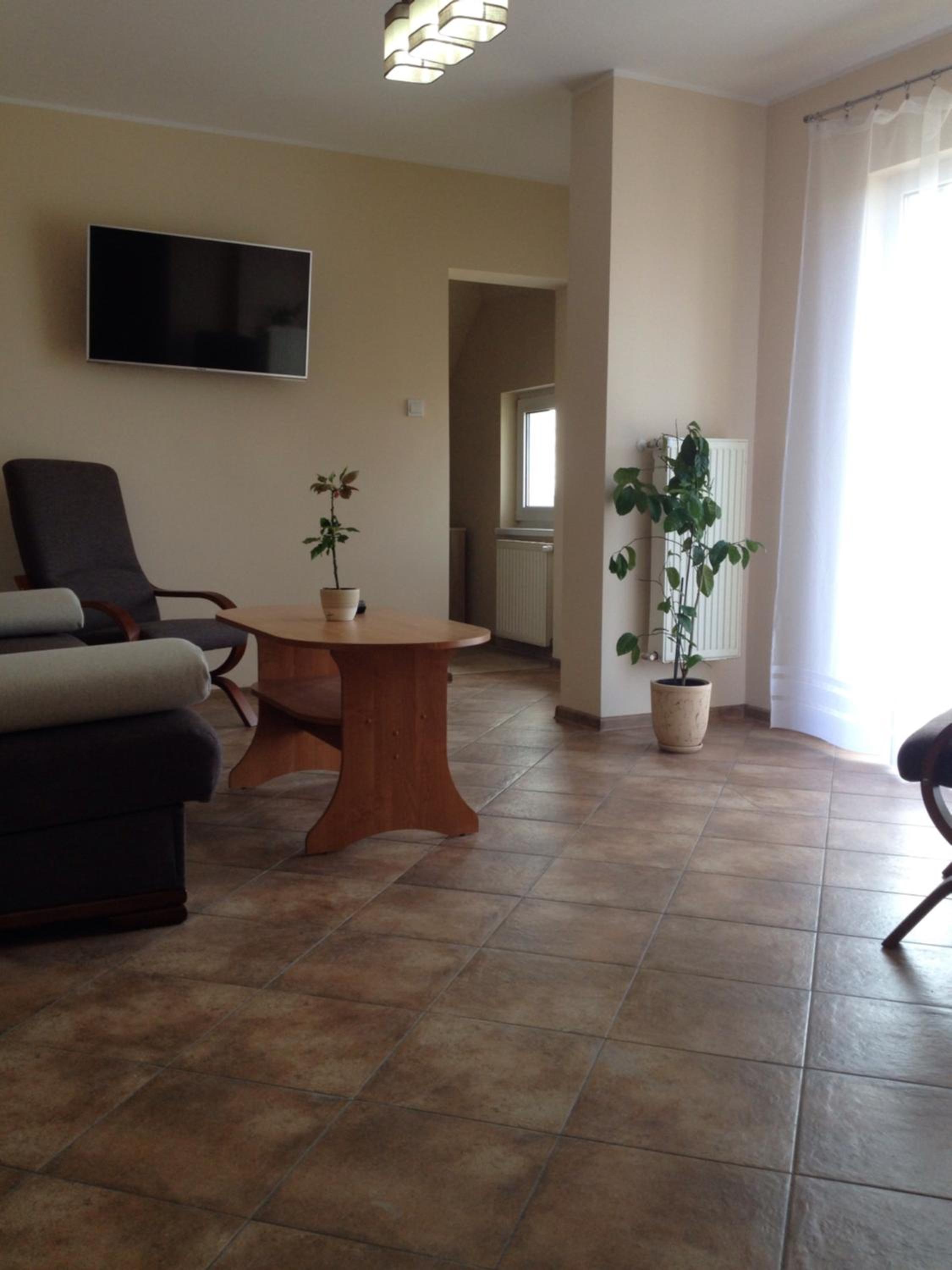 Twin Room - Photo 3