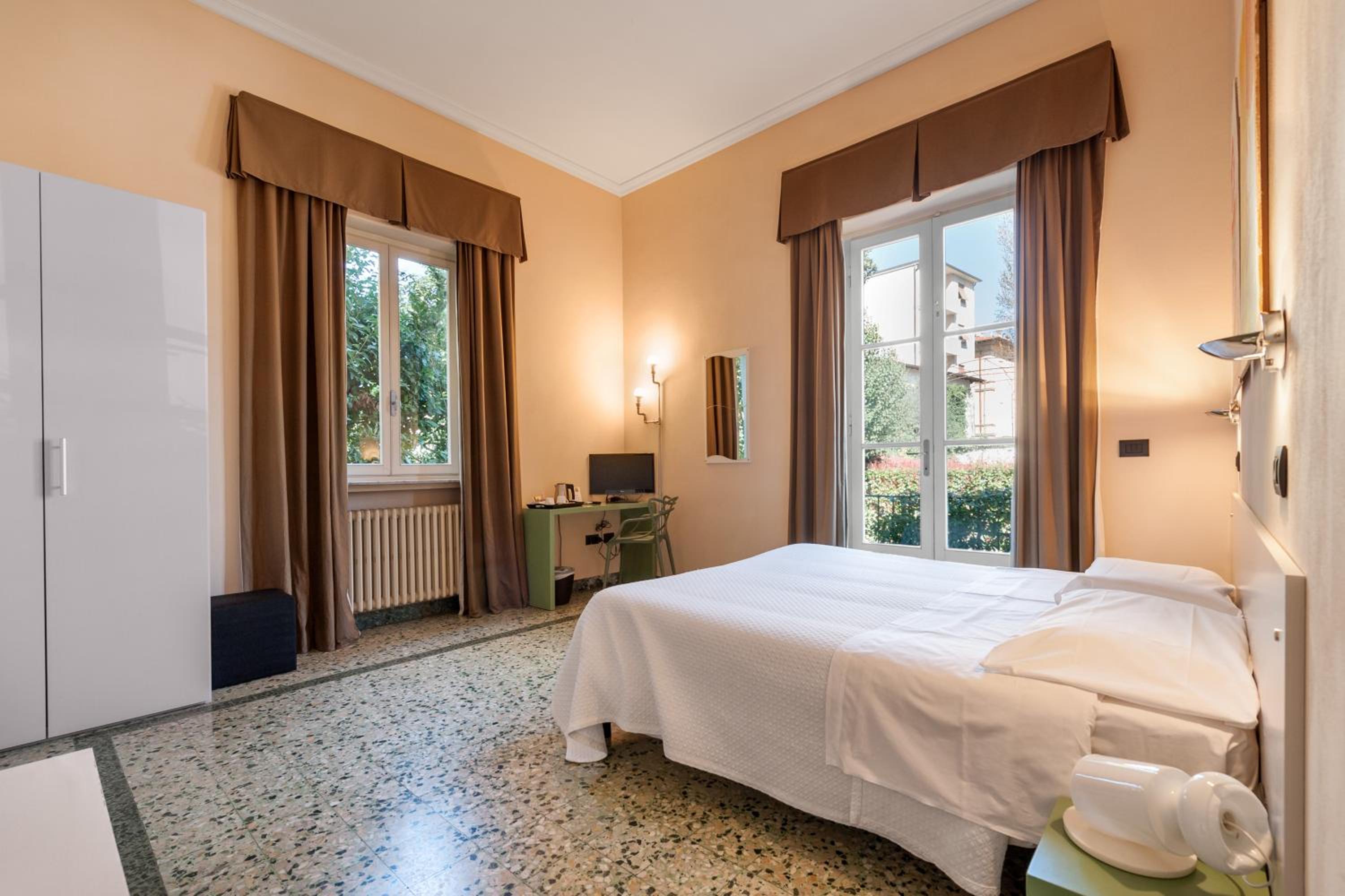 Superior Double Room - Photo 4