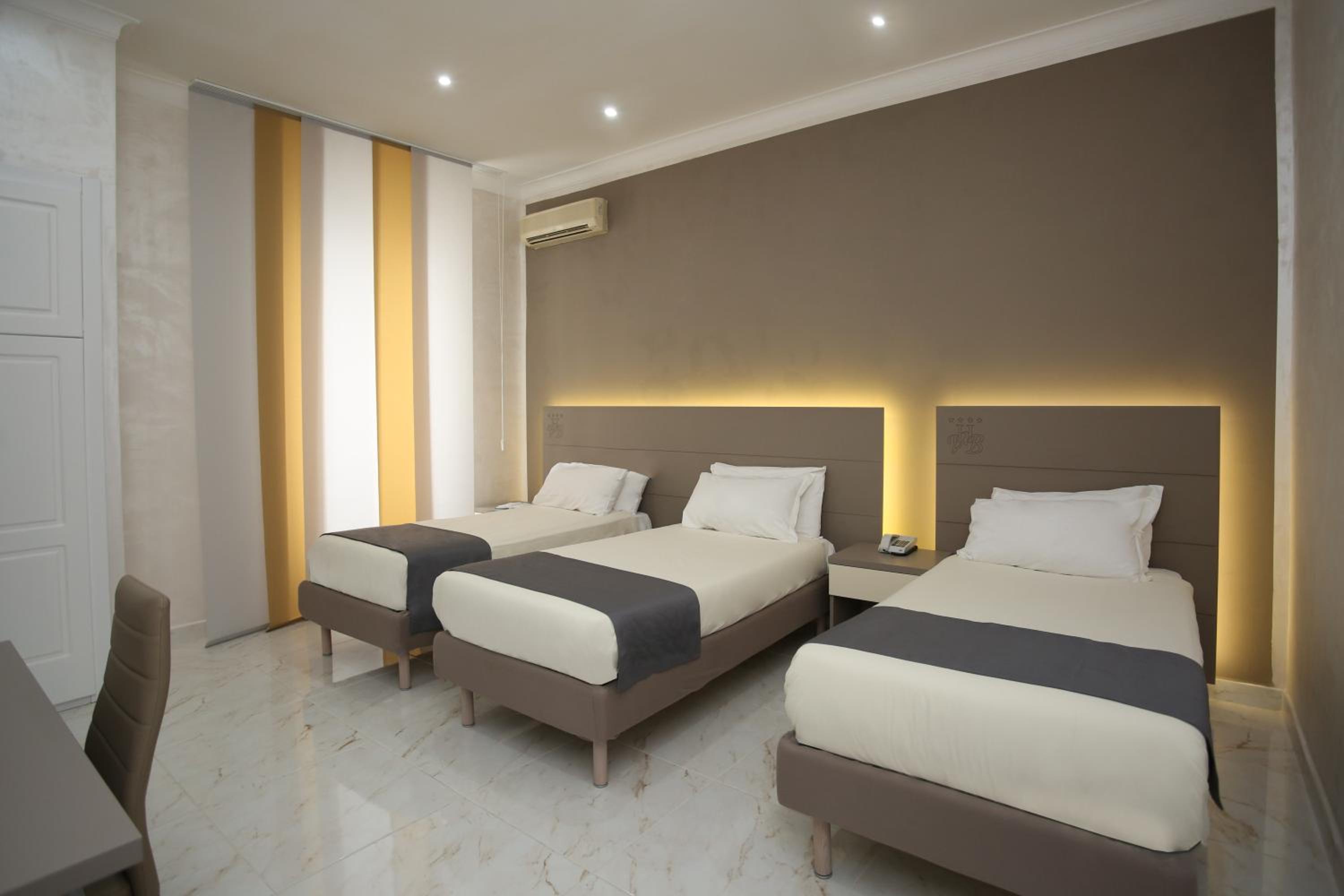 Triple Room photo 2