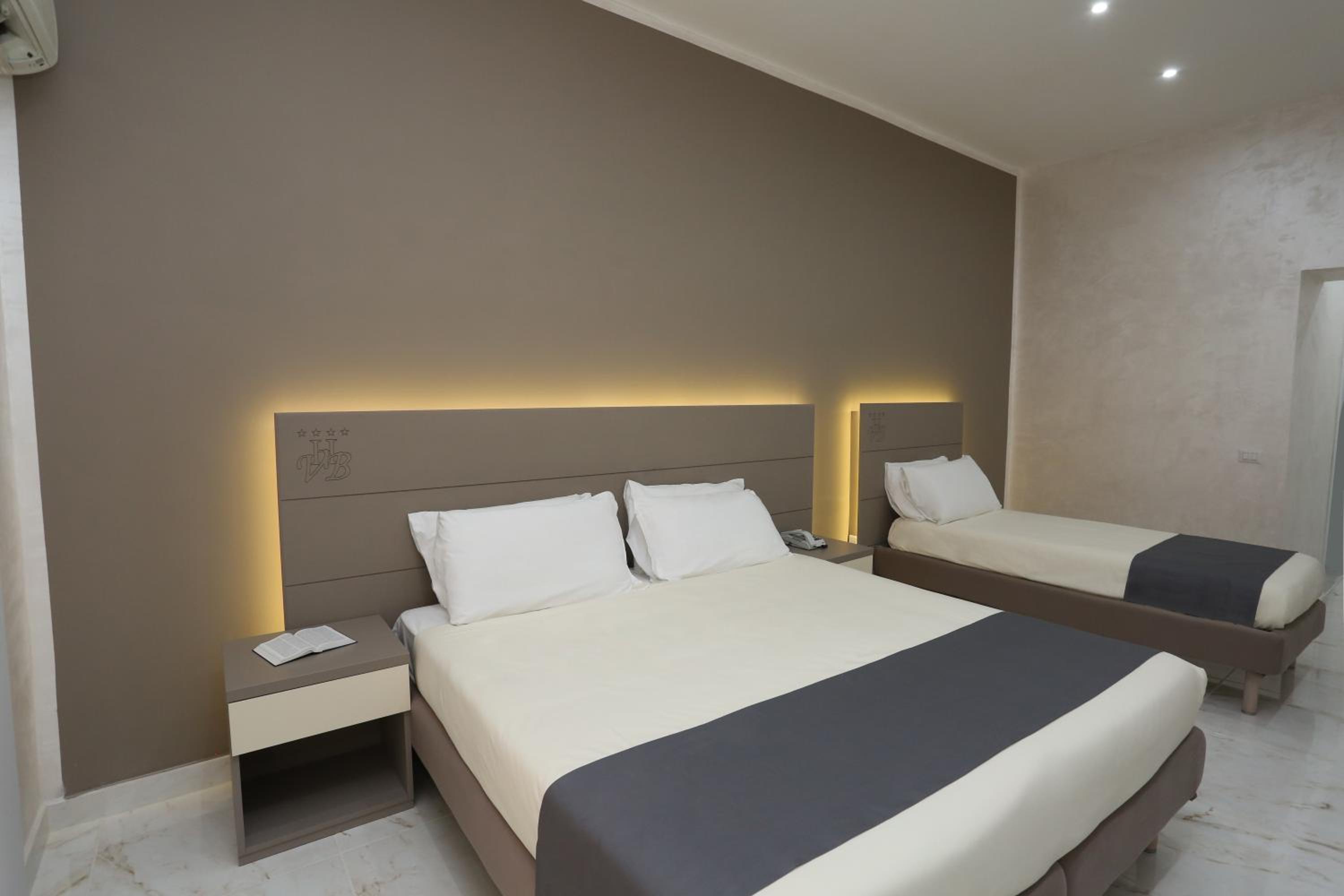 Triple Room photo 2