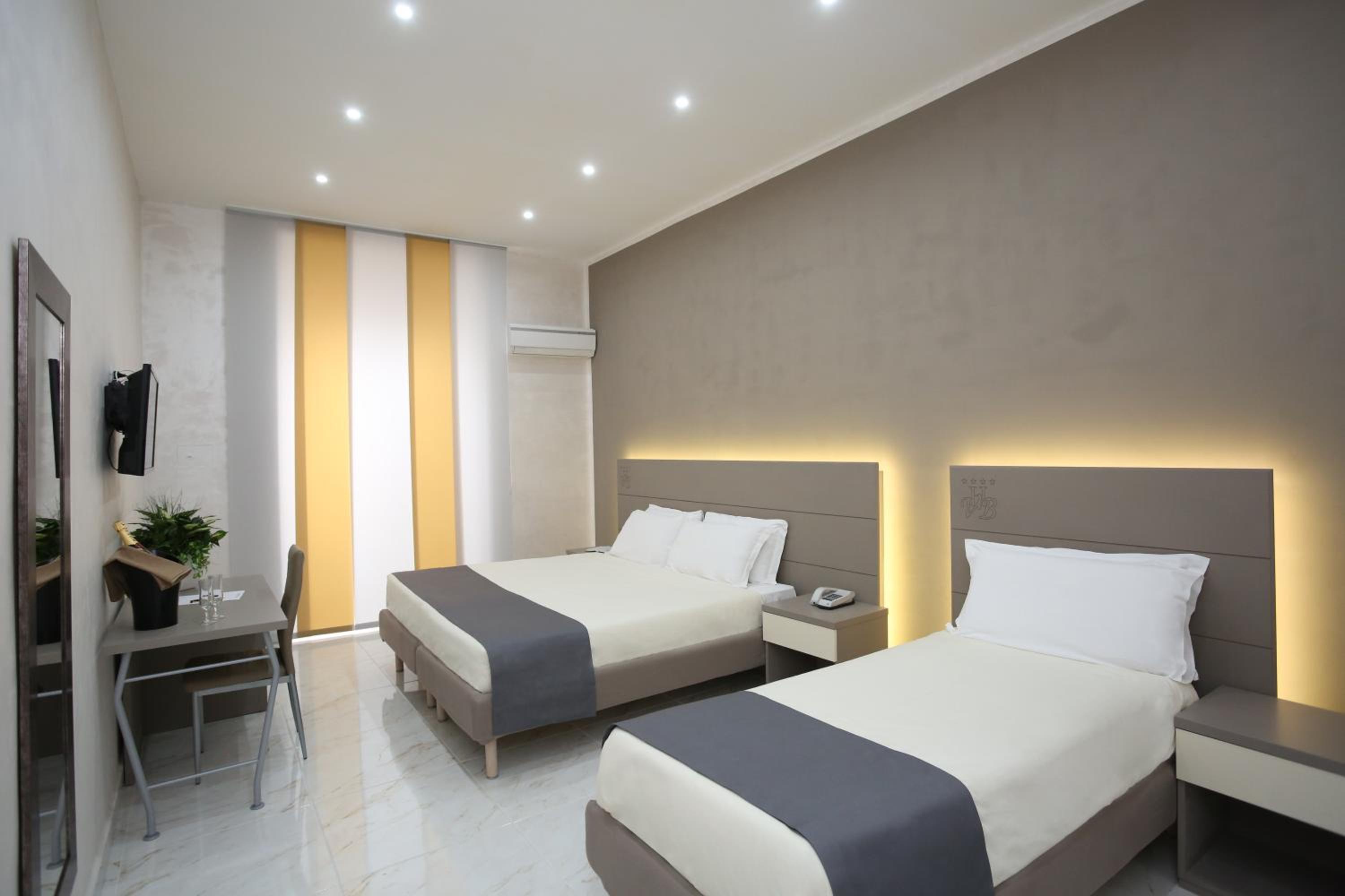Double Room photo 2