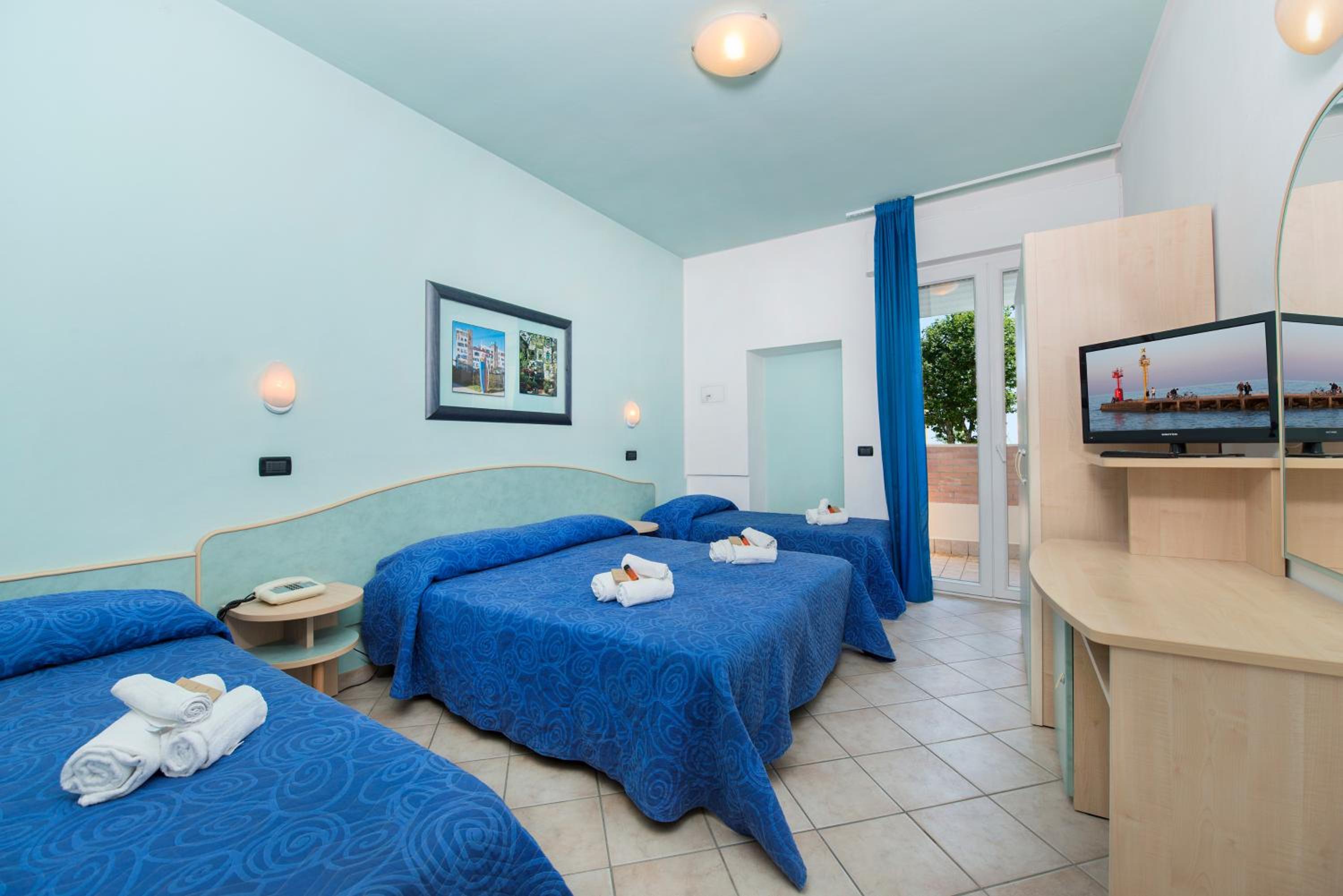 Quadruple Room photo 1