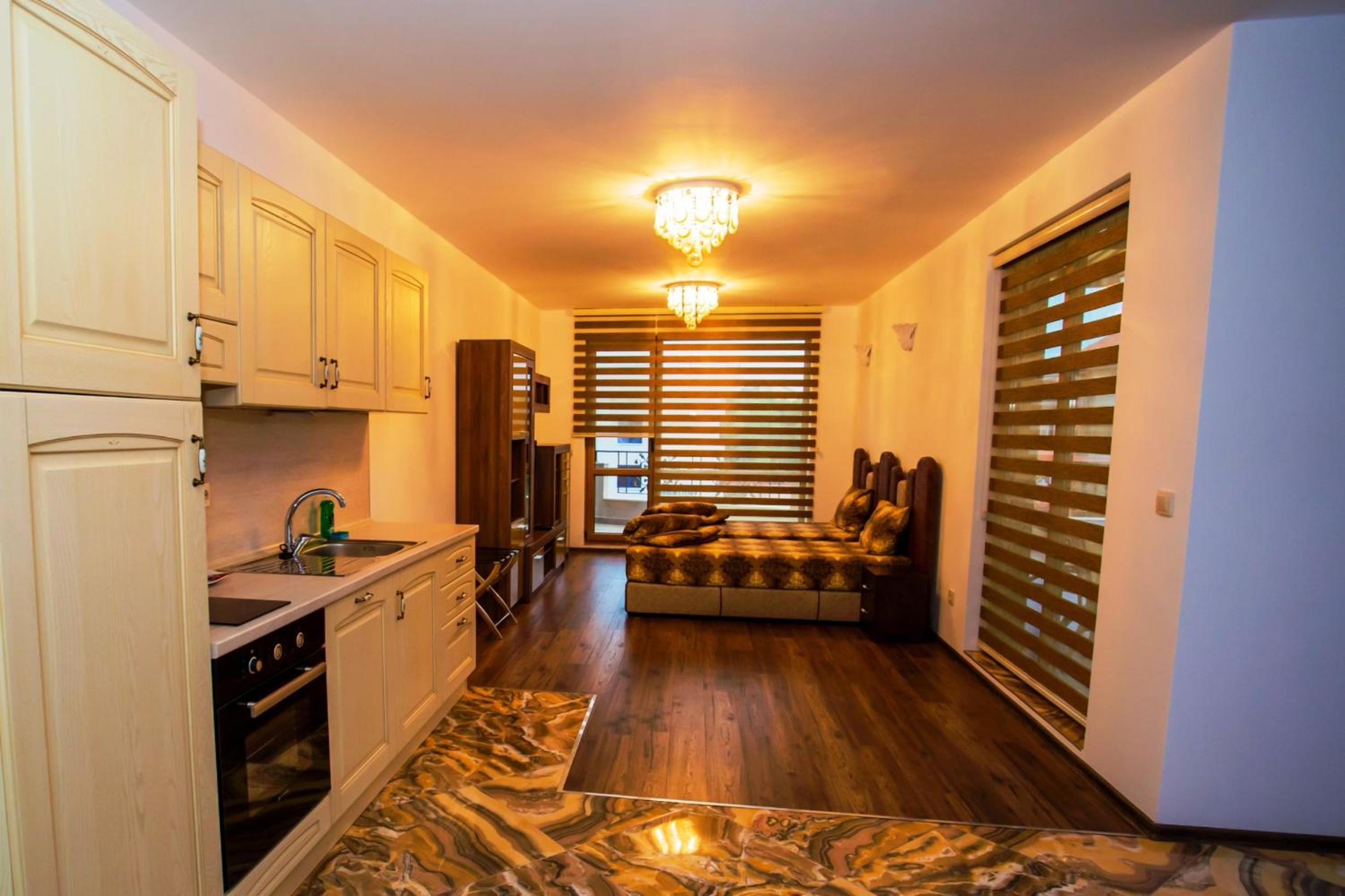 Deluxe Studio (3 Adults + 1 Child) with Balcony photo 2