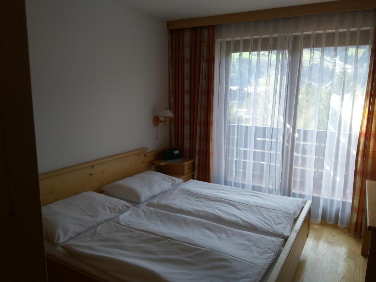 Apartment with Mountain View photo 1