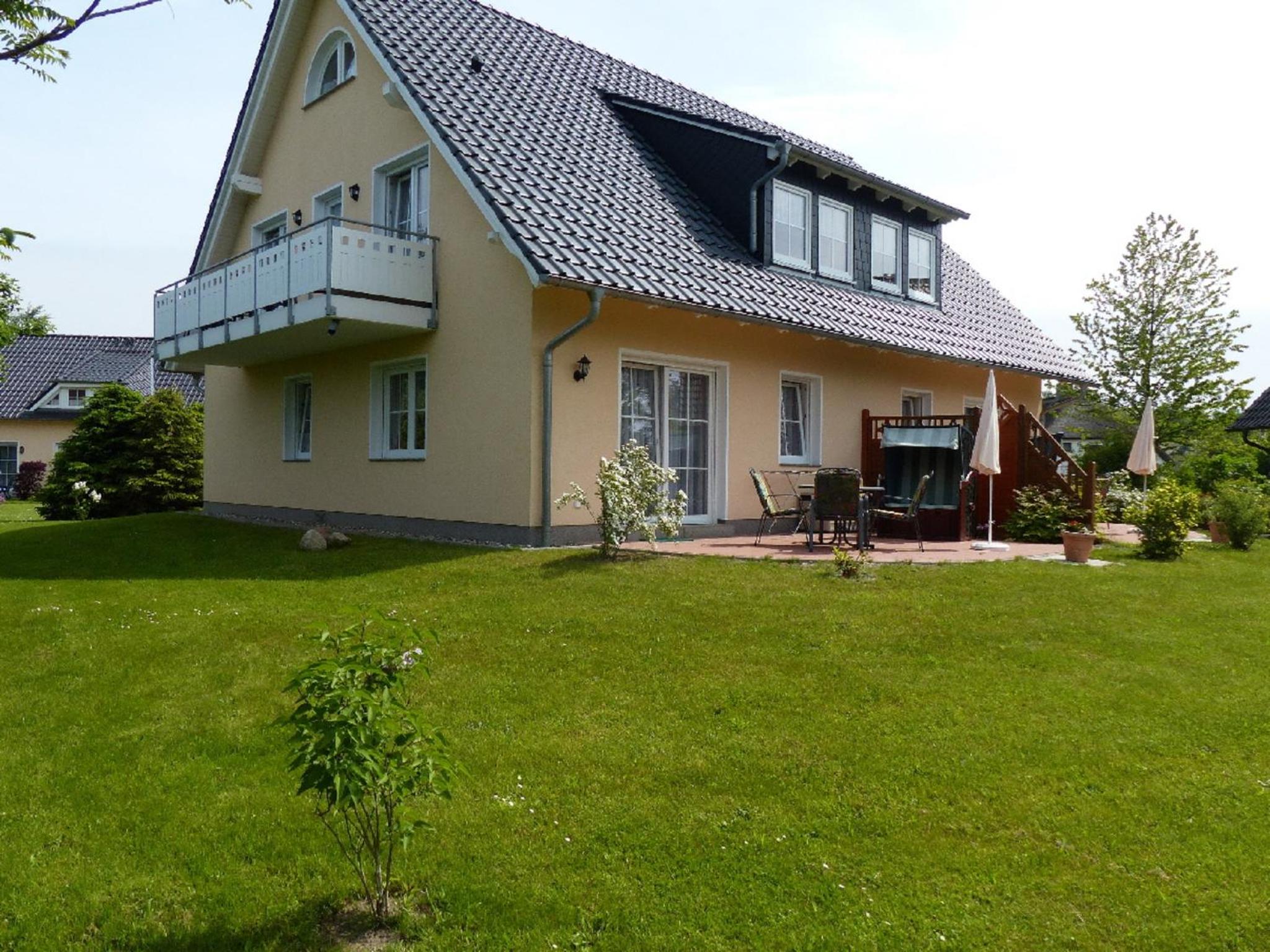 Apartment with Garden View photo 3