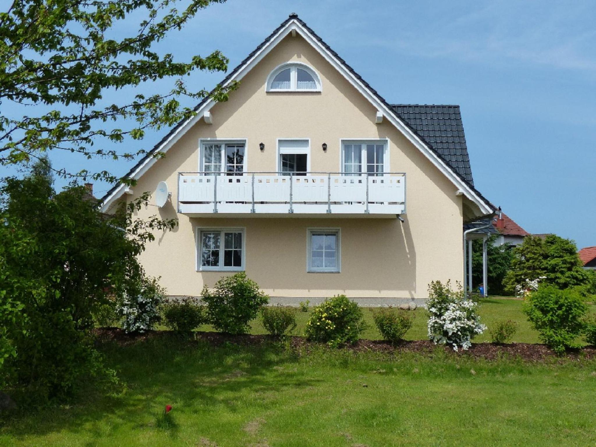 Apartment with Garden View photo 2