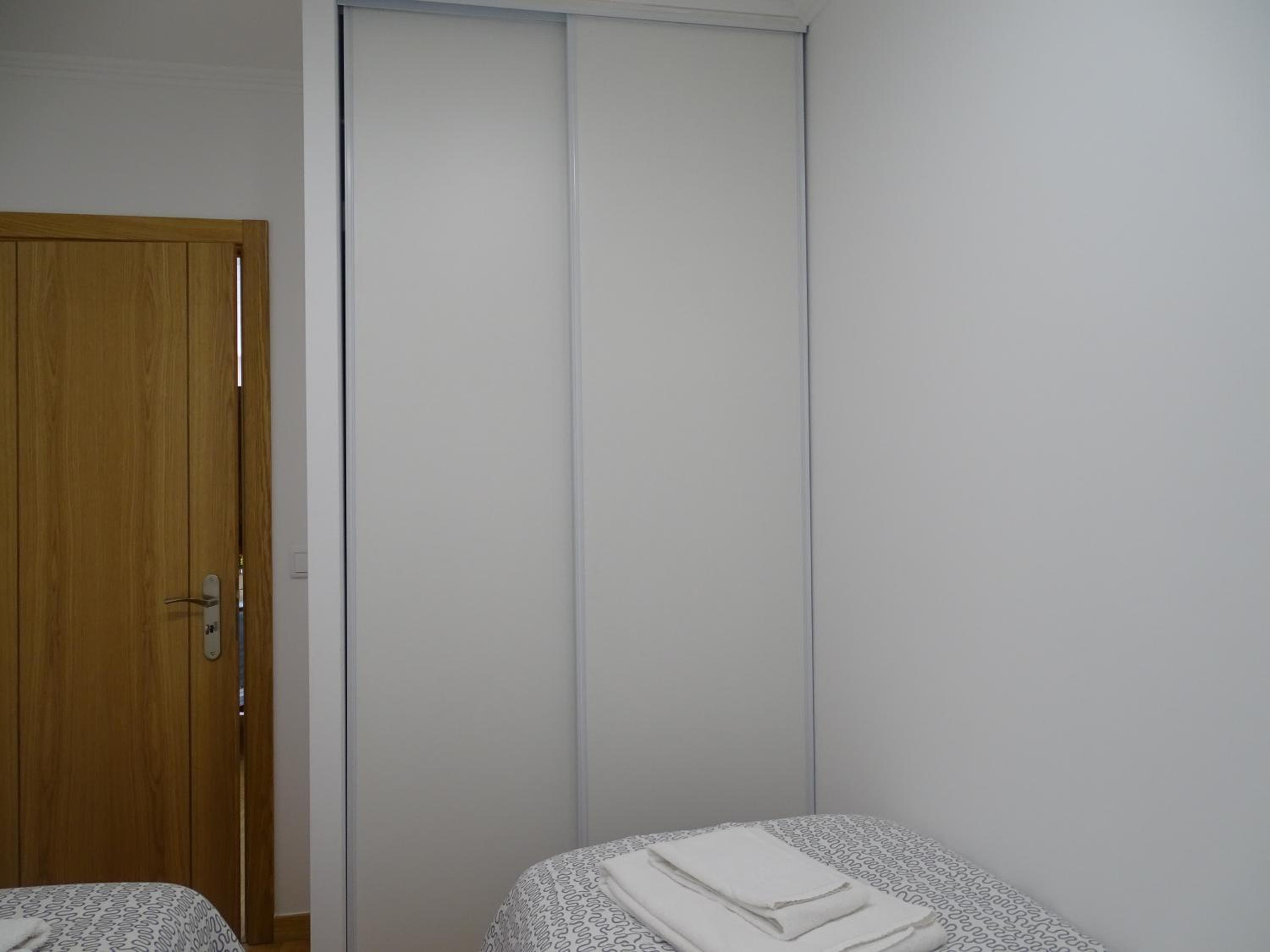 One-Bedroom Apartment - Photo 28