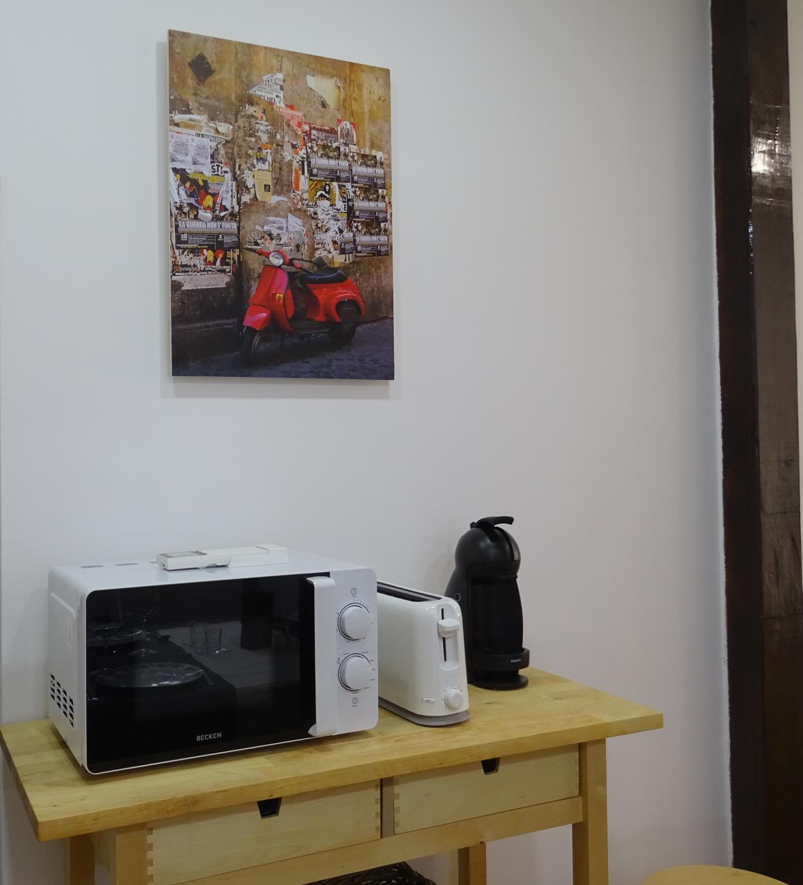One-Bedroom Apartment - Photo 24