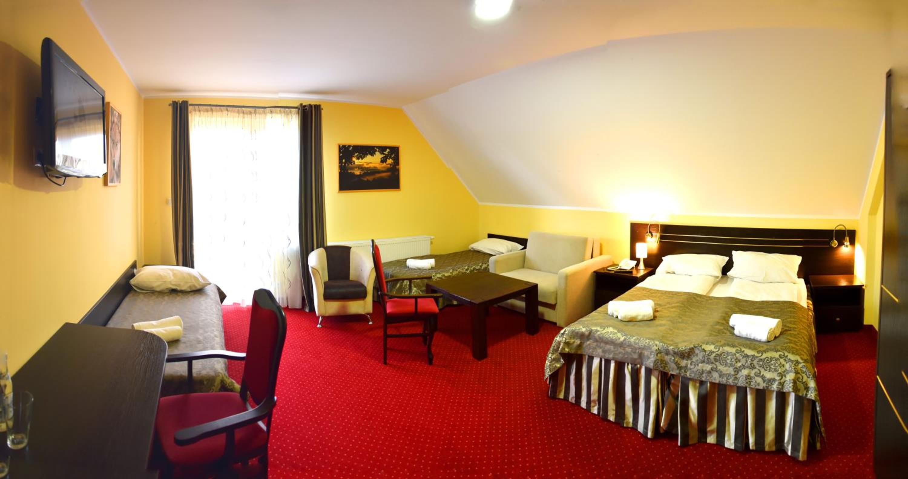 Quadruple Room - Photo 4