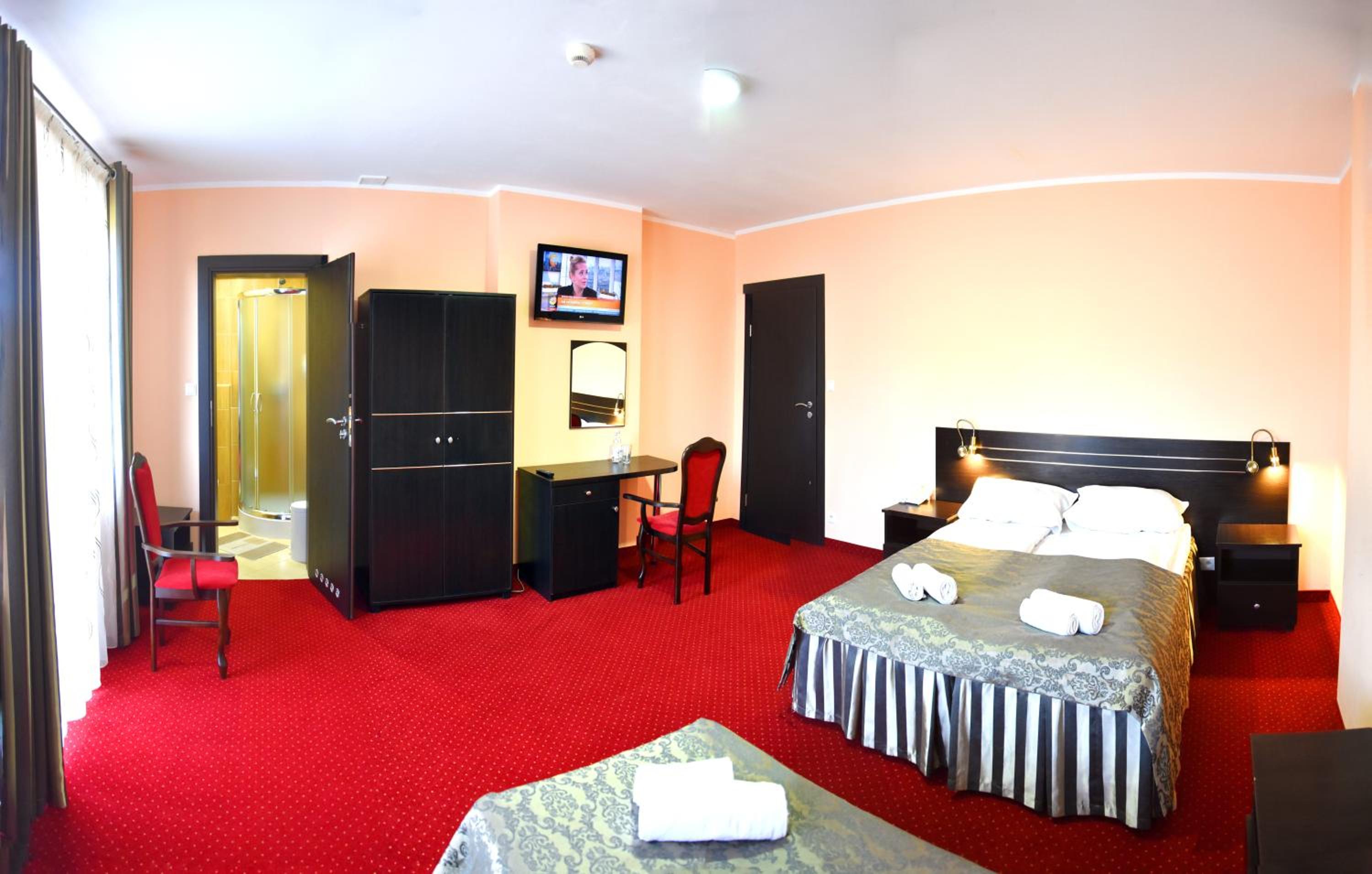 Quadruple Room - Photo 3