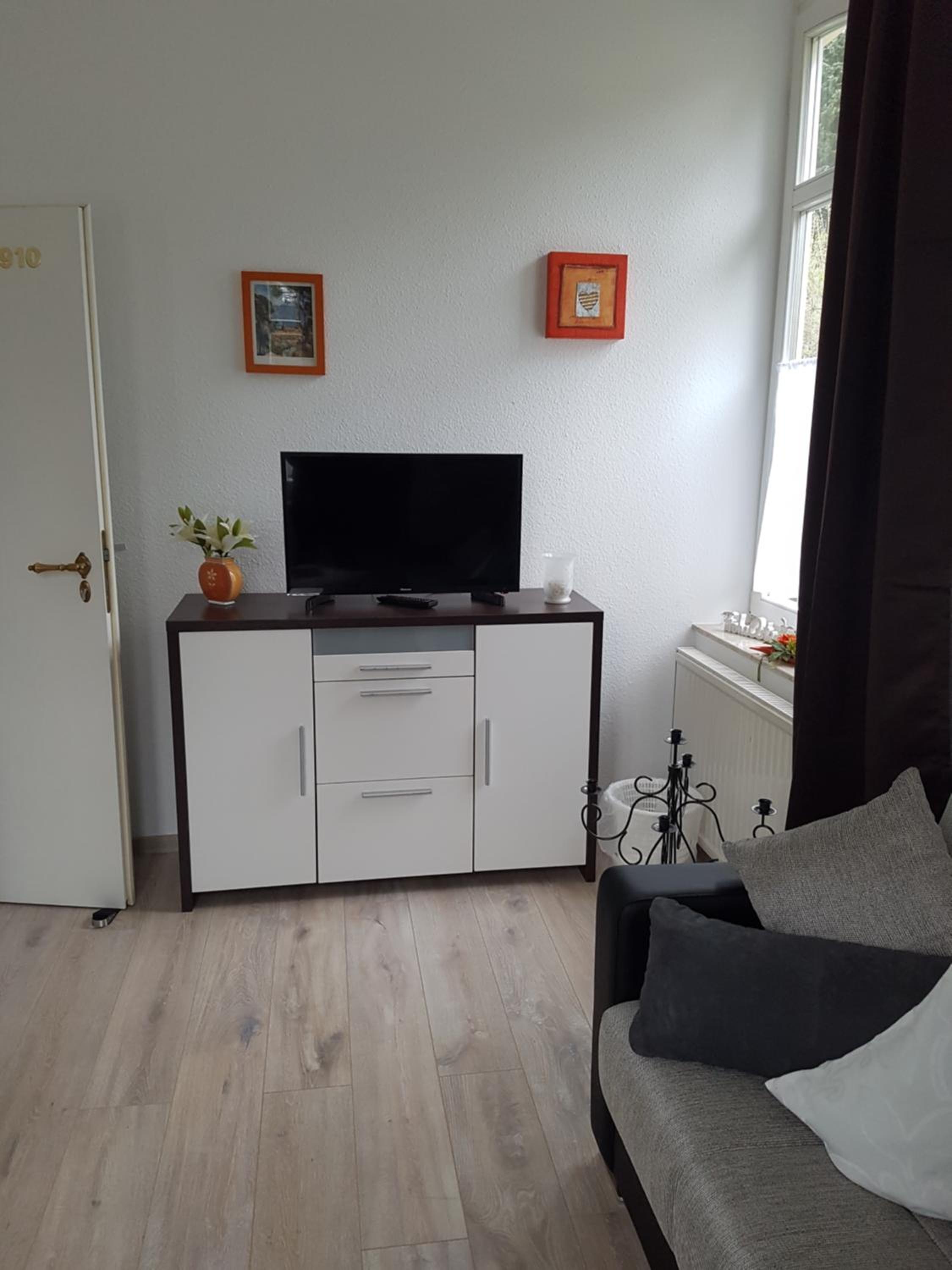 Apartment - Ground Floor photo 2