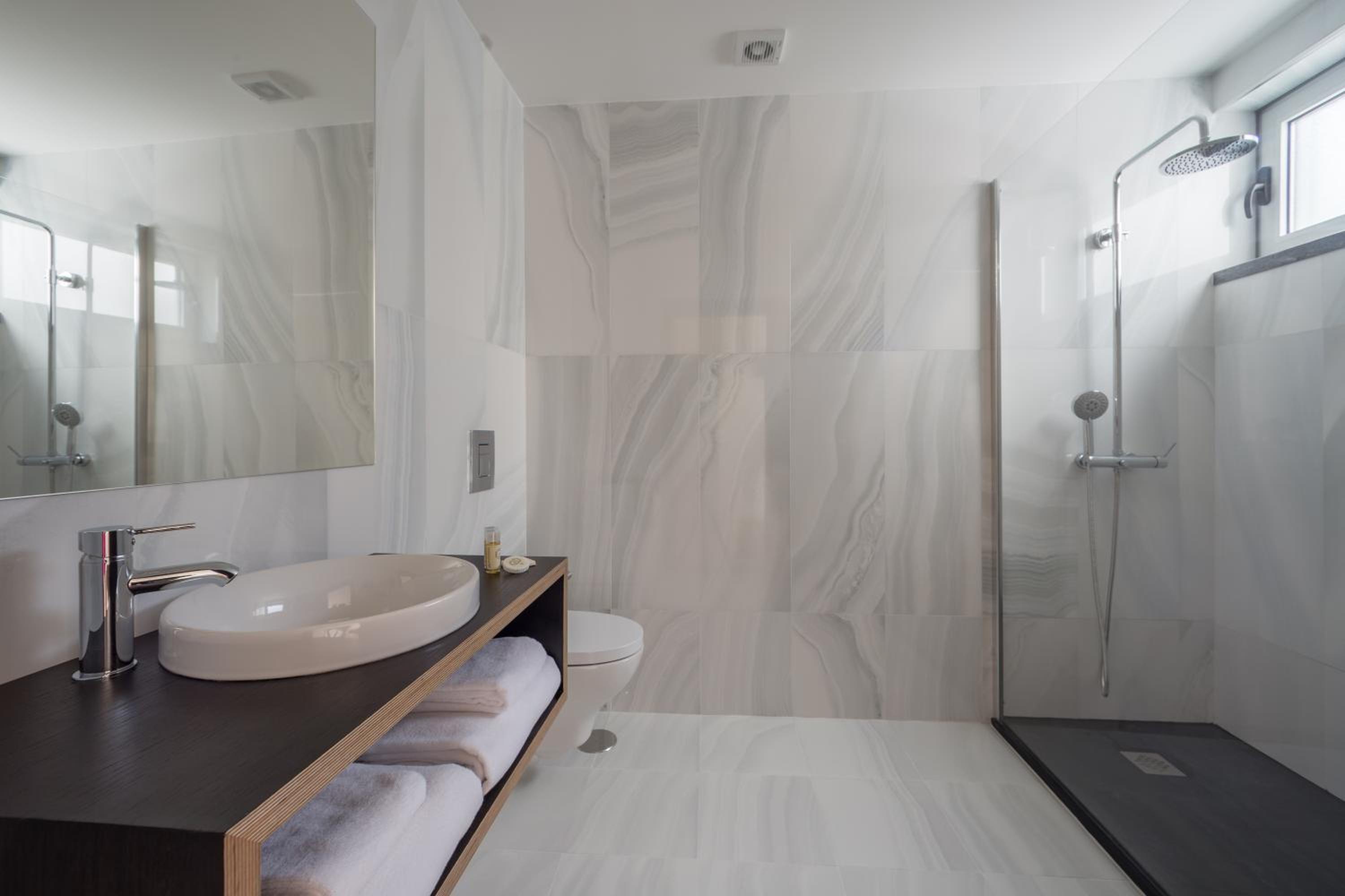 Standard Double or Twin Room with Balcony photo 3