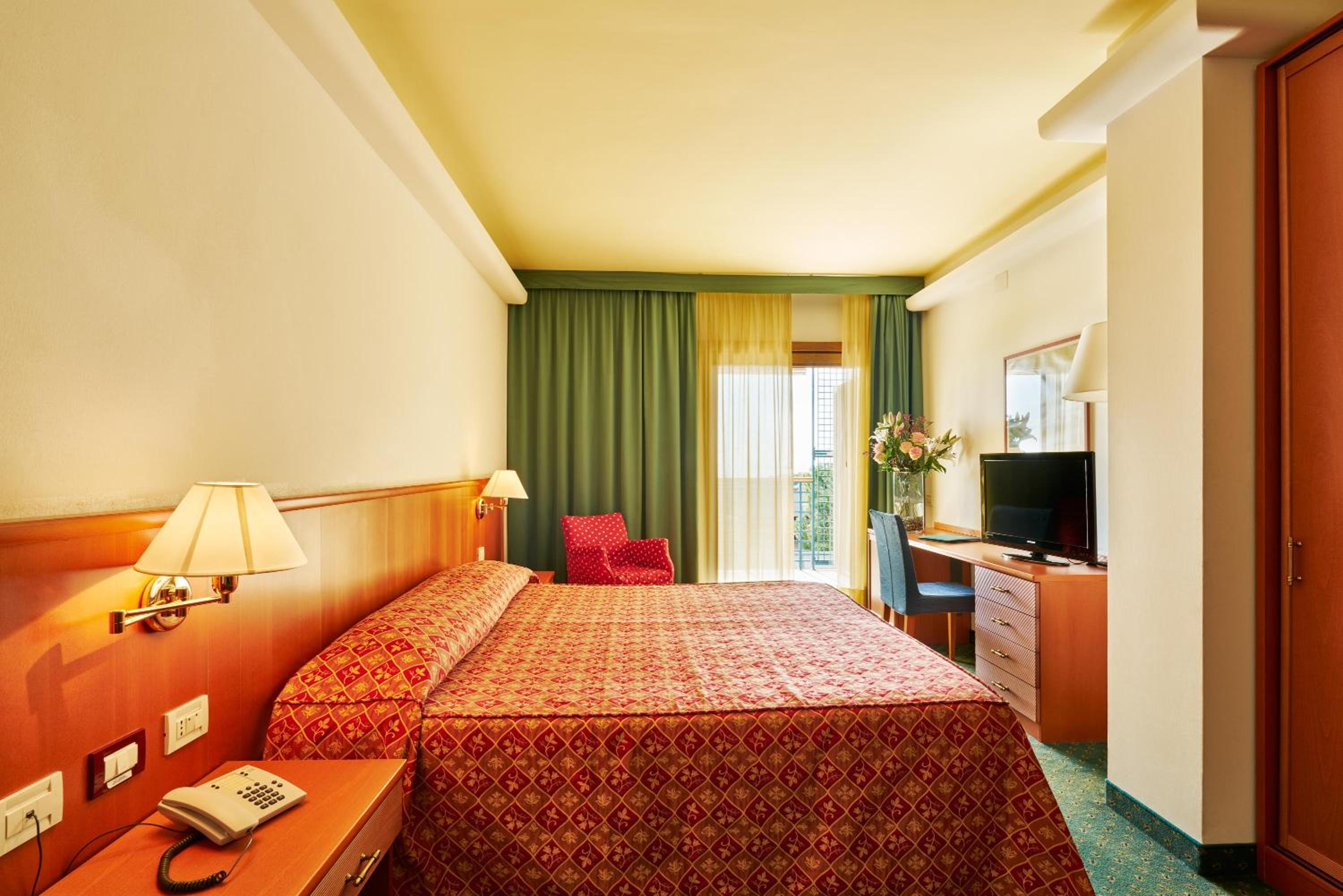 Double Or Twin Room With Balcony photo 1
