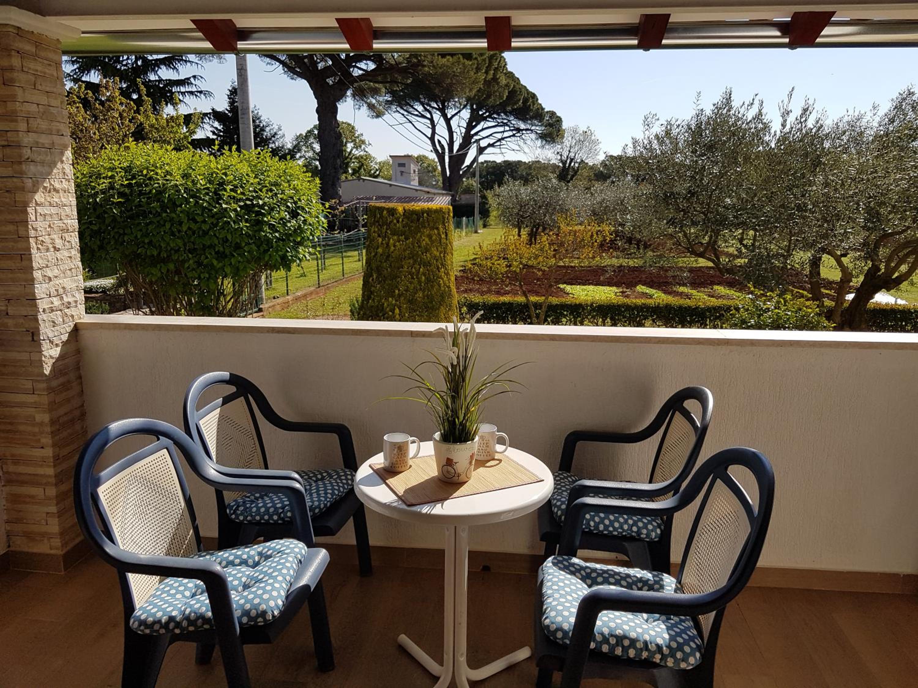 Apartment with Garden View - Photo 1