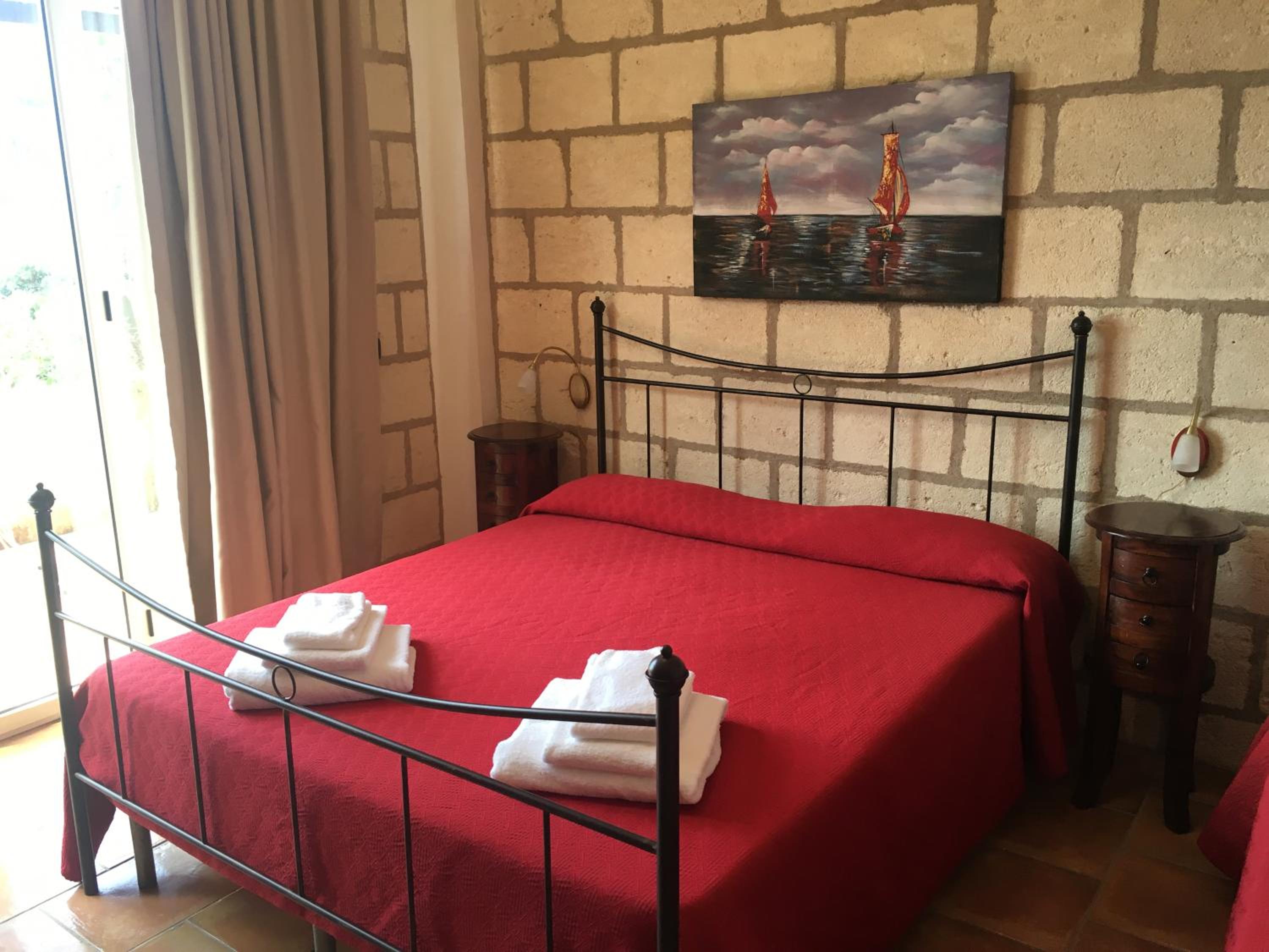 Superior Double Room with Sea View - Photo 6
