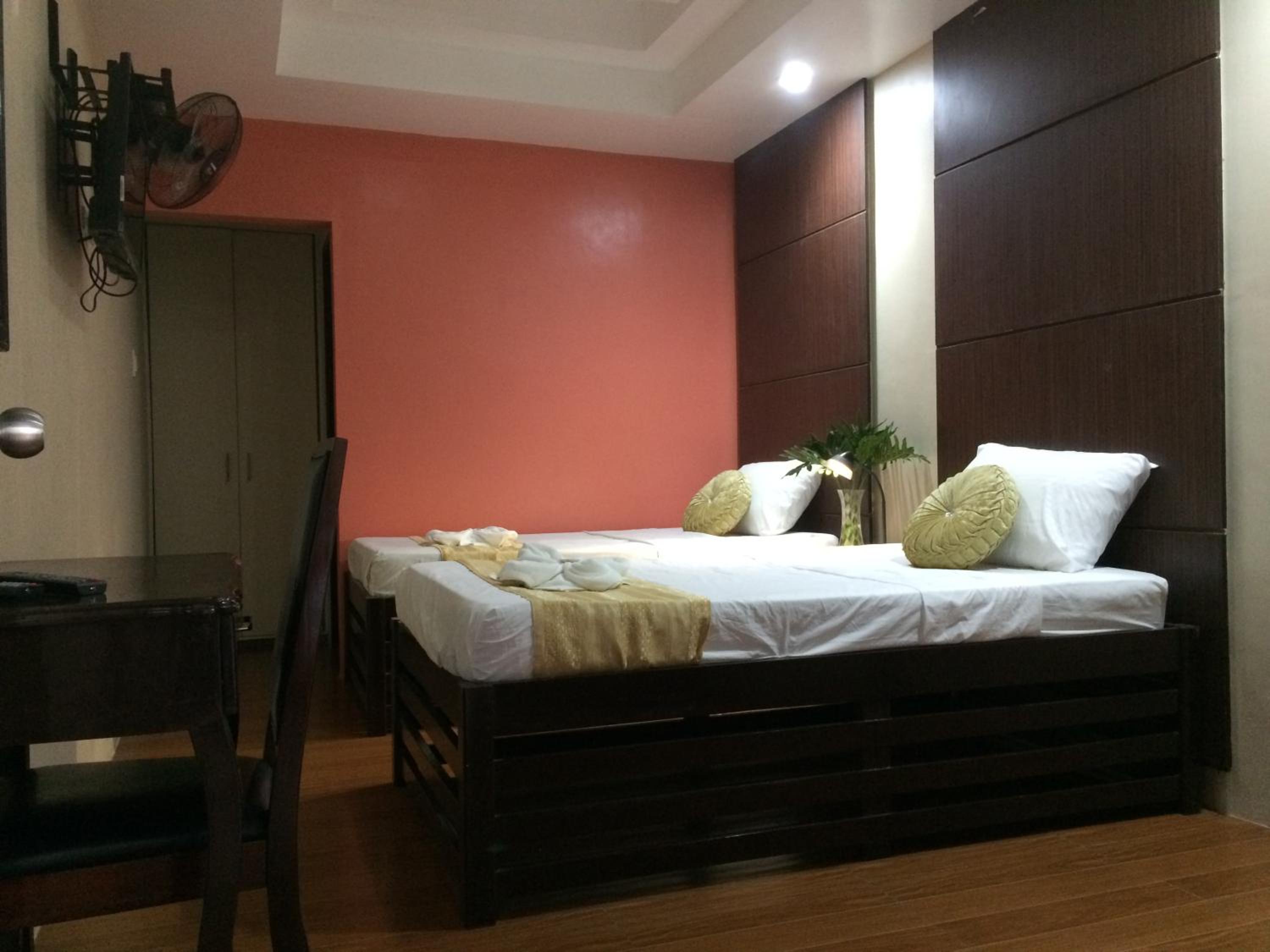 Standard Twin Room photo 2