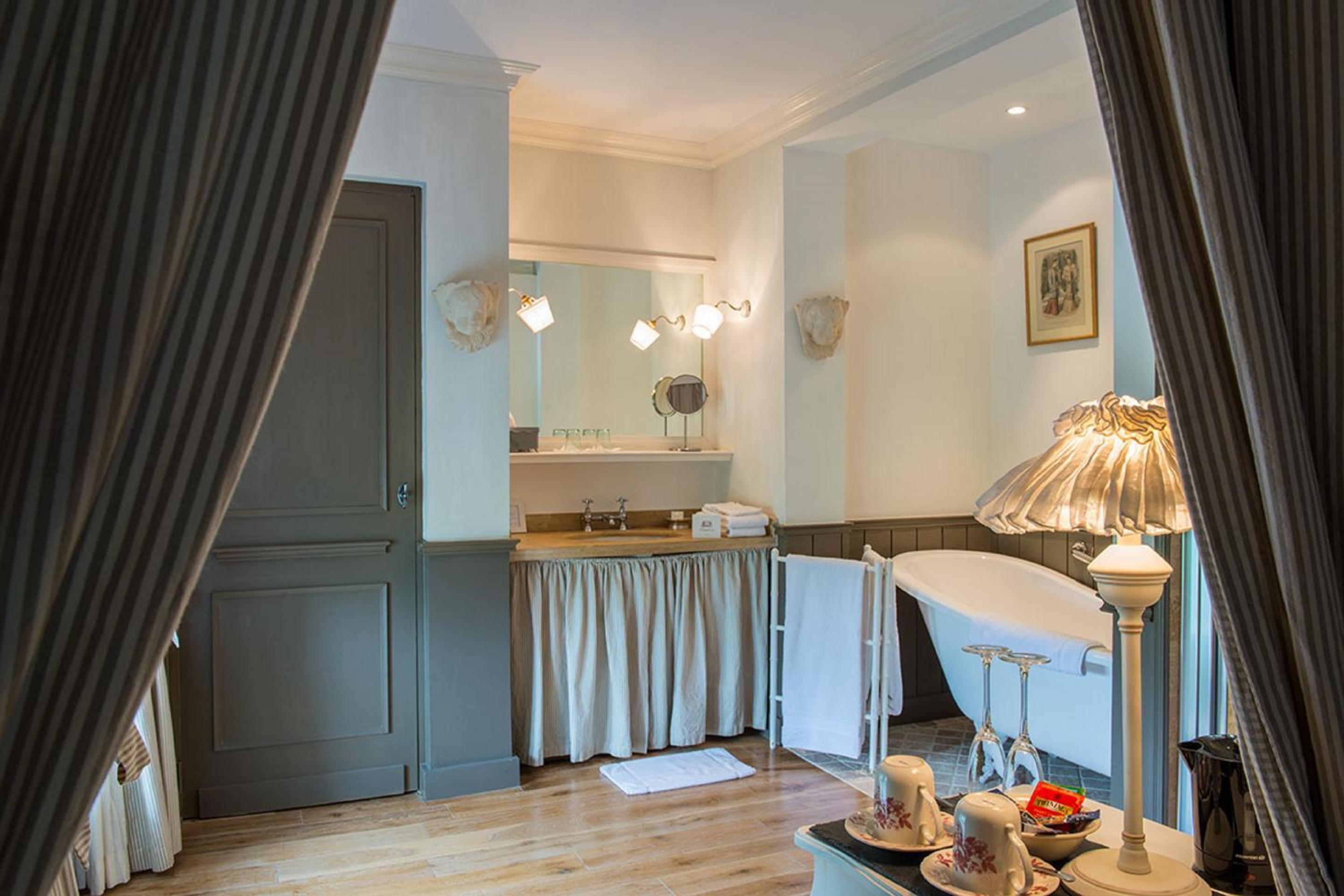 Prestige Room - Photo 11