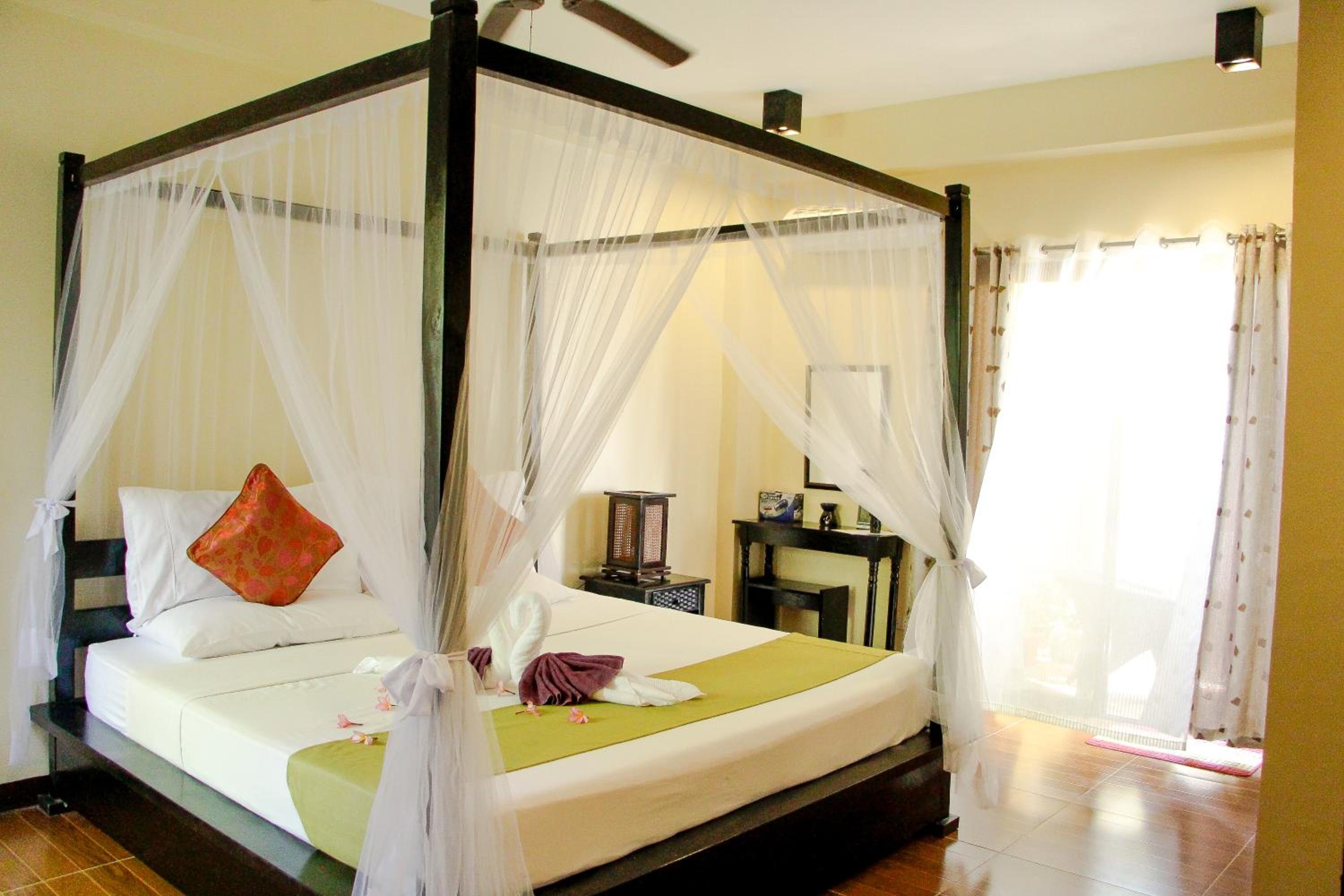 Deluxe Double Room with Garden - Photo 2