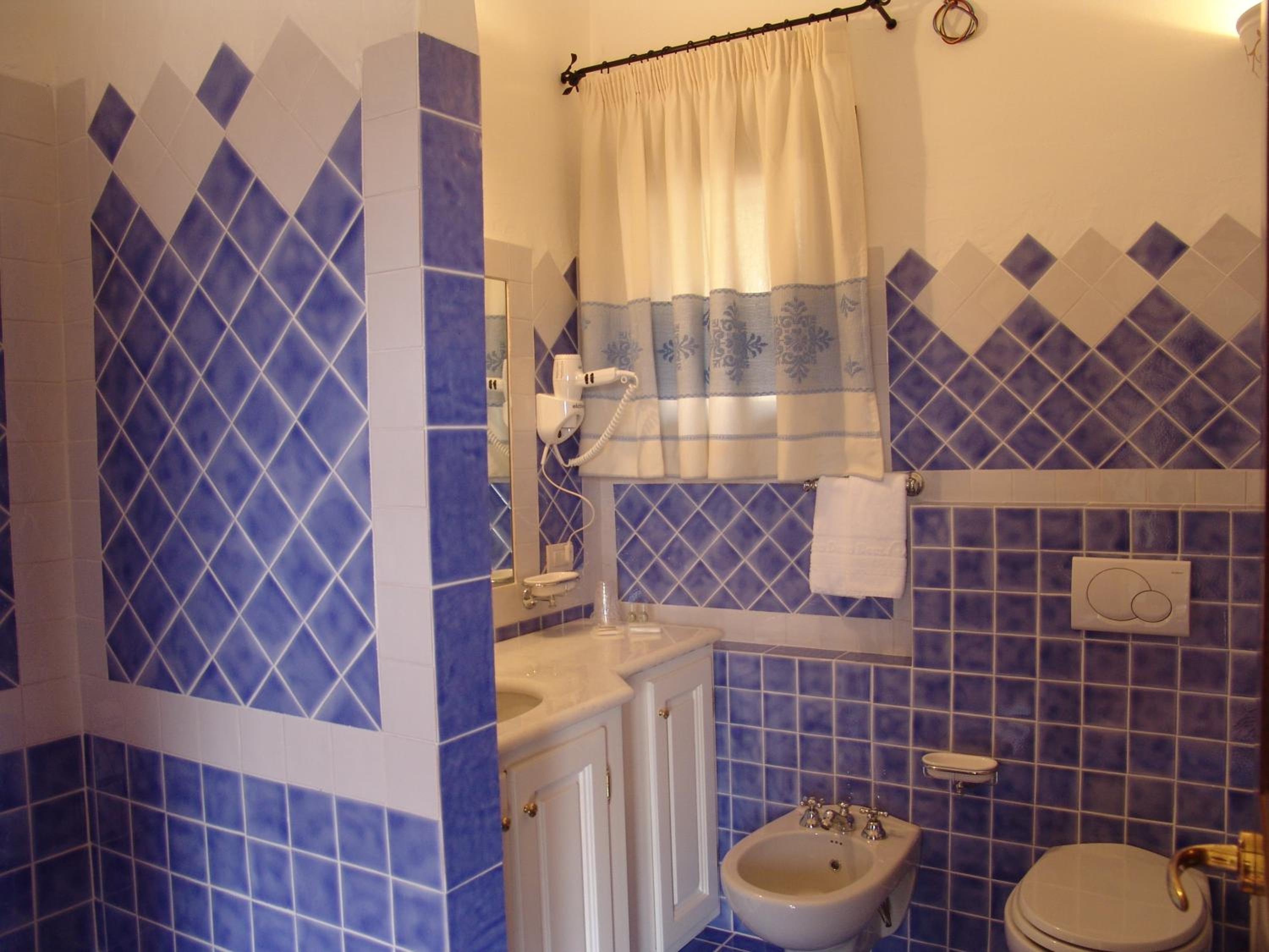 Double Room - Photo 22