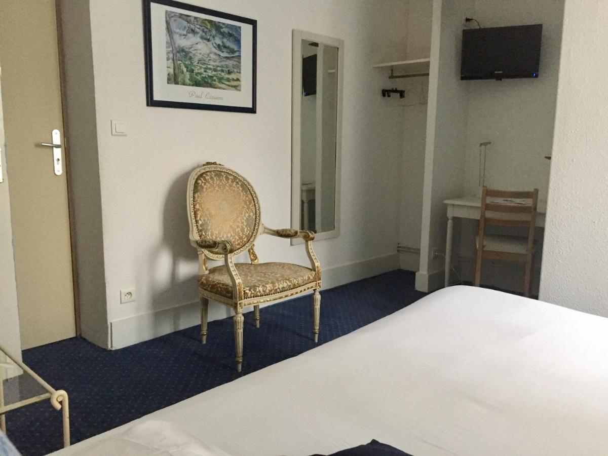 Small Single Room