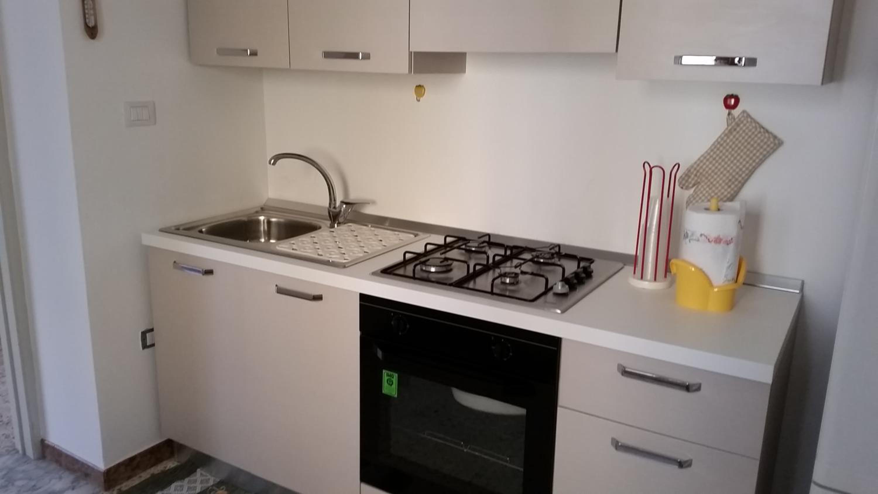 Two-Bedroom House photo 2