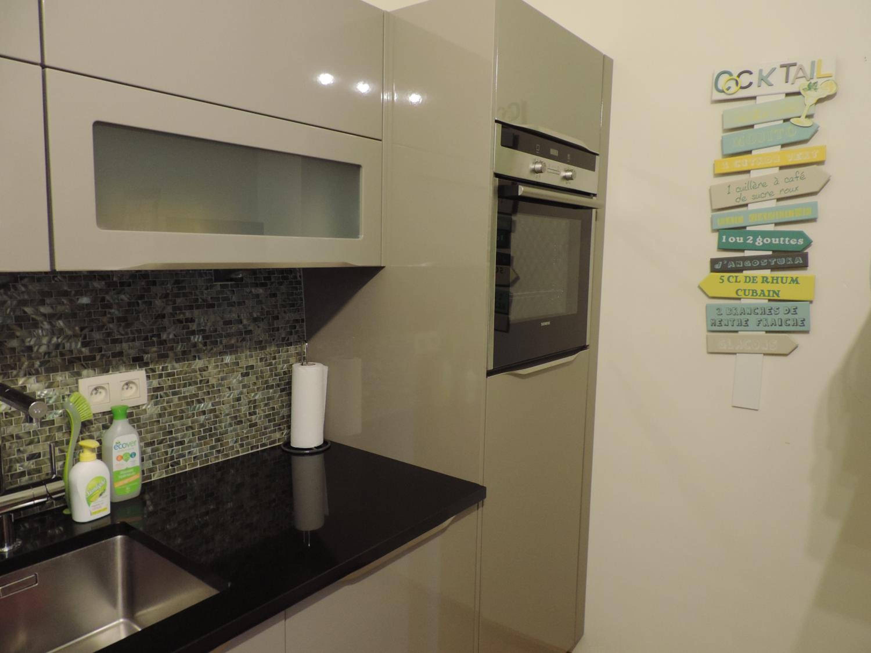 One-Bedroom Apartment - Photo 10