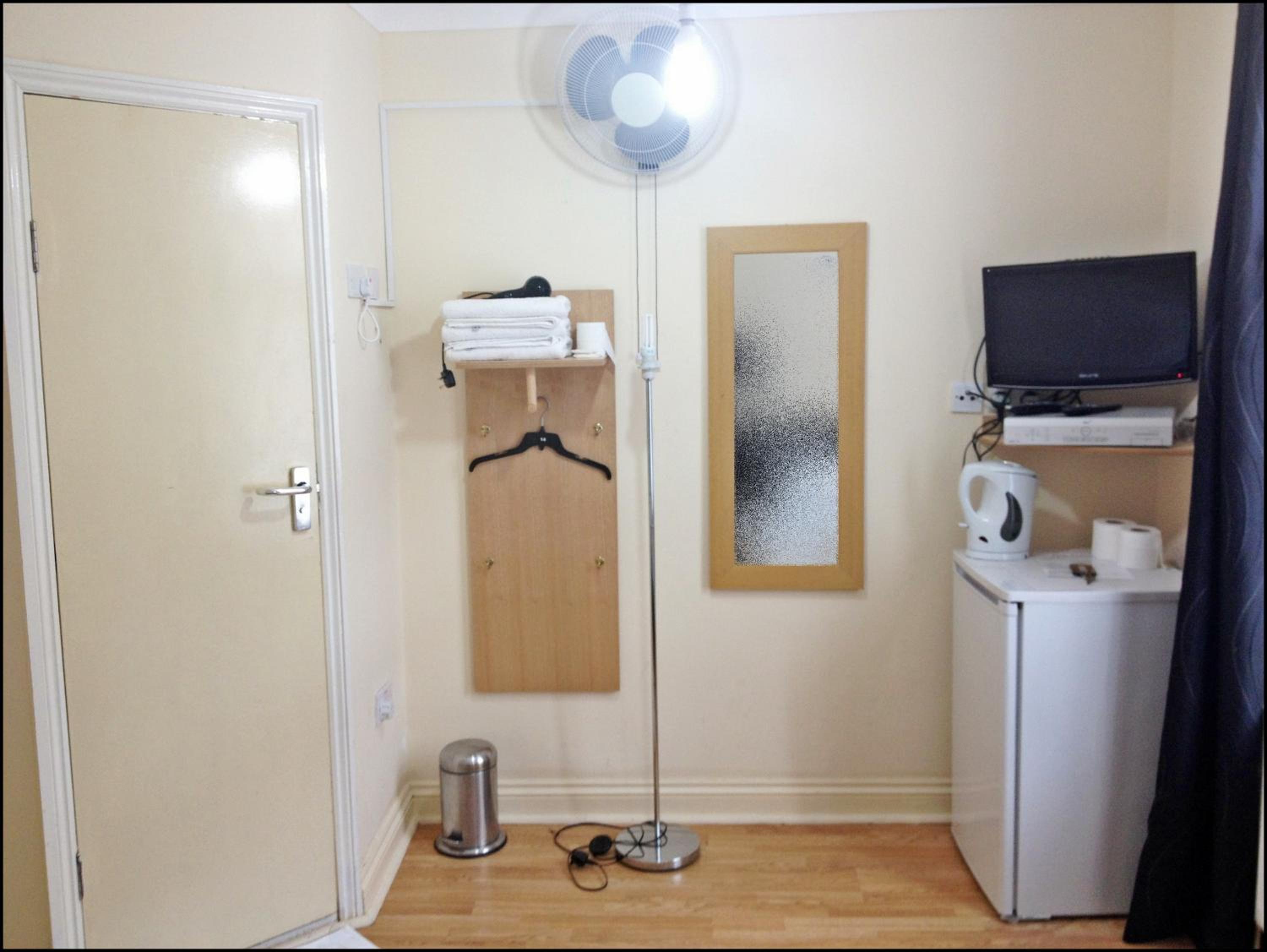 Standard Twin Room photo 1