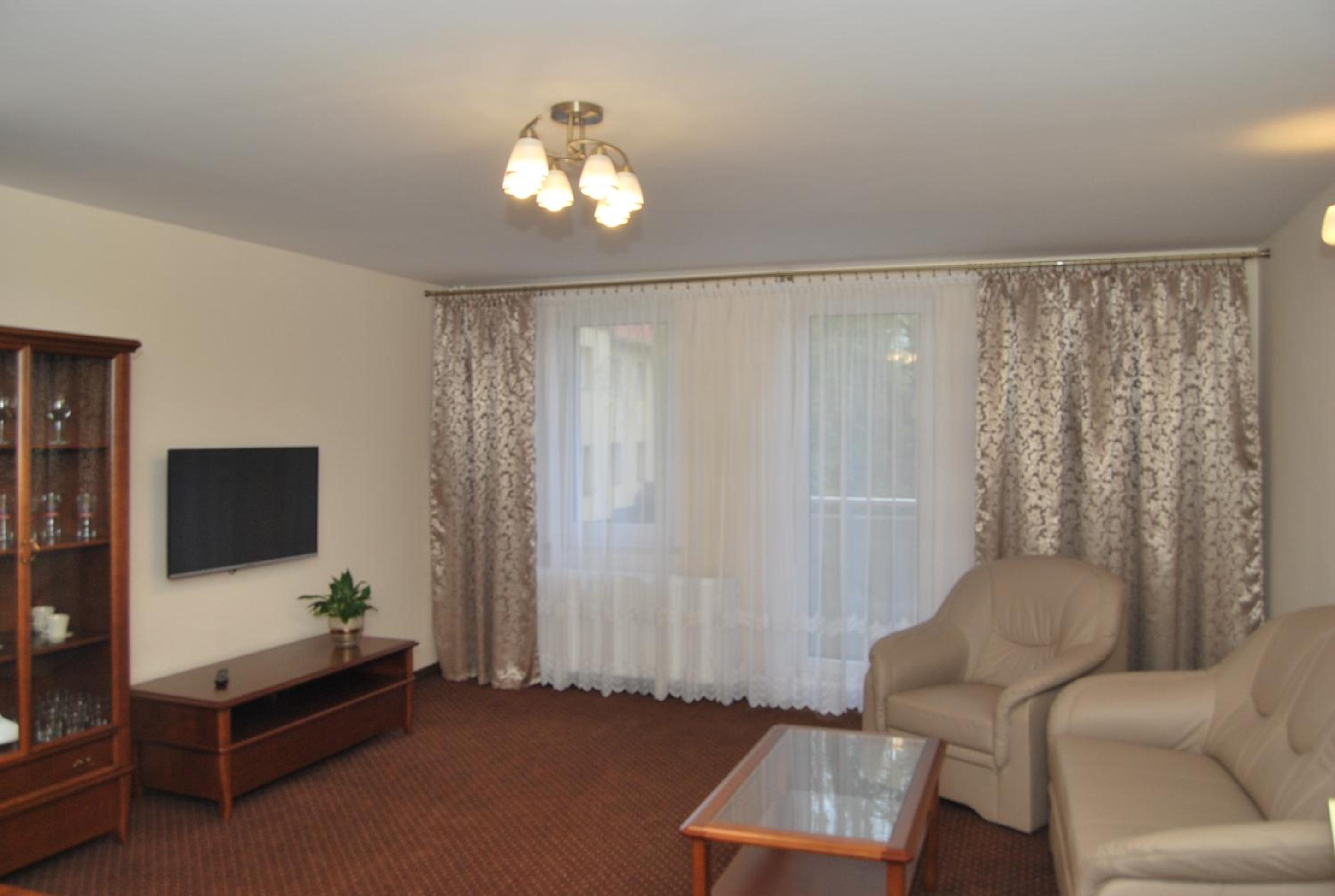 Superior Suite - Photo 2