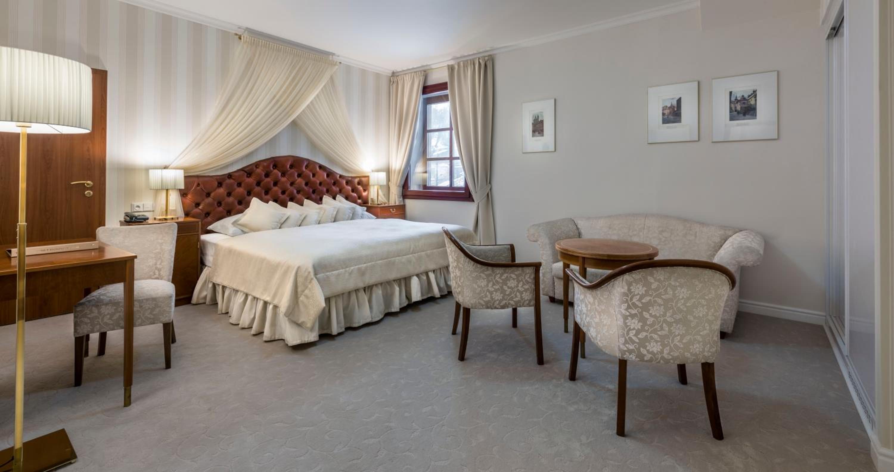 Deluxe Double Room with Spa Package