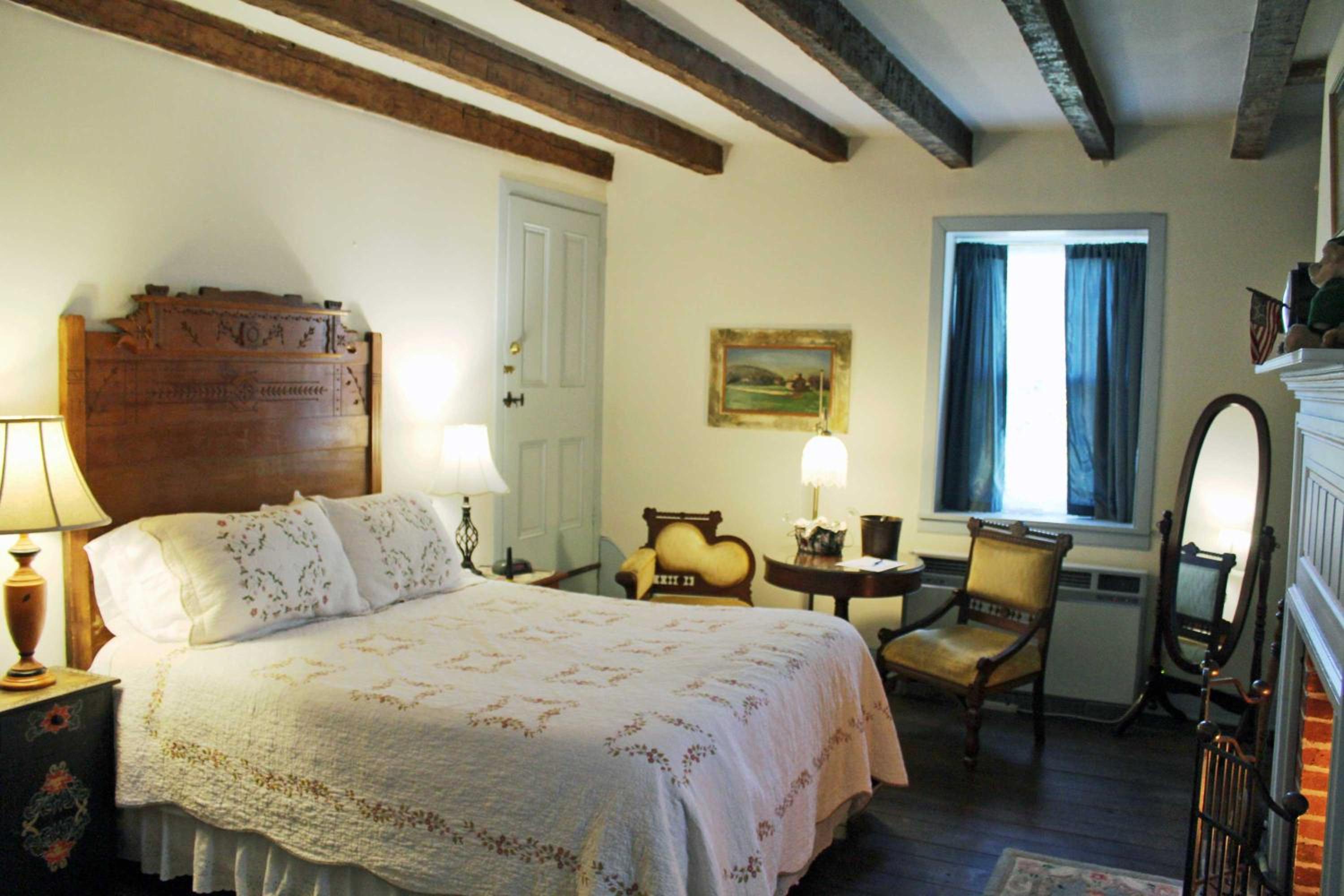 Queen Room
