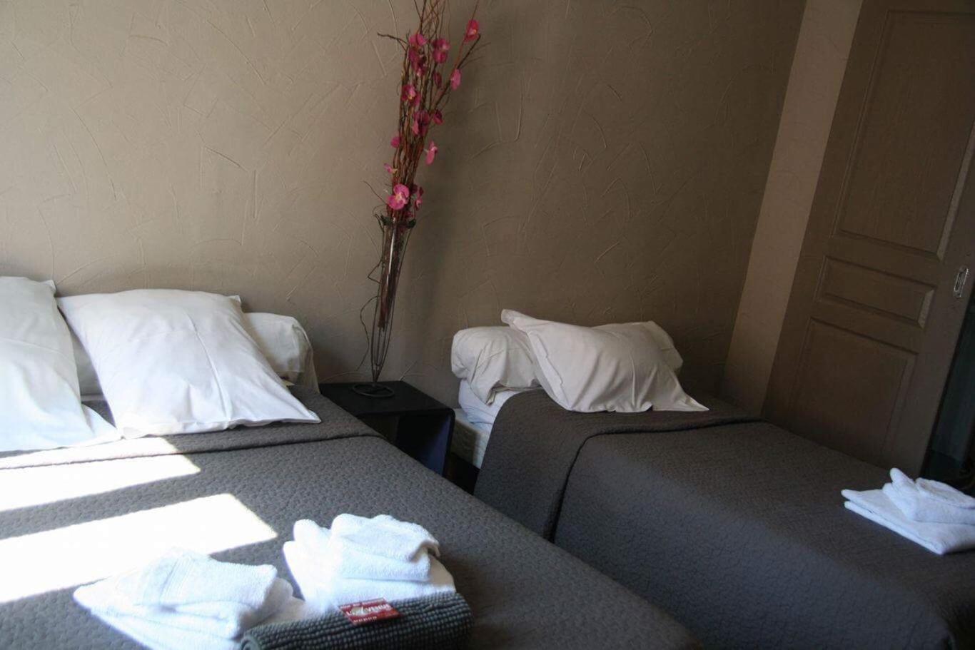 Basic Triple Room