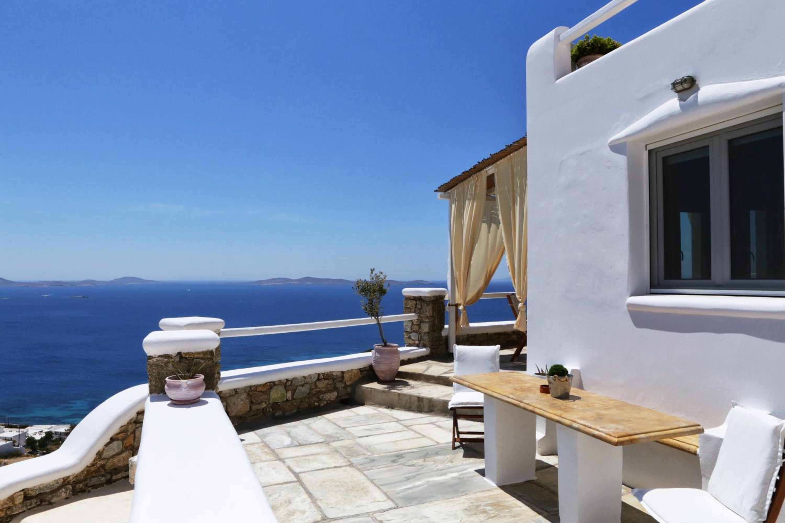 Villa with Sea View photo 3