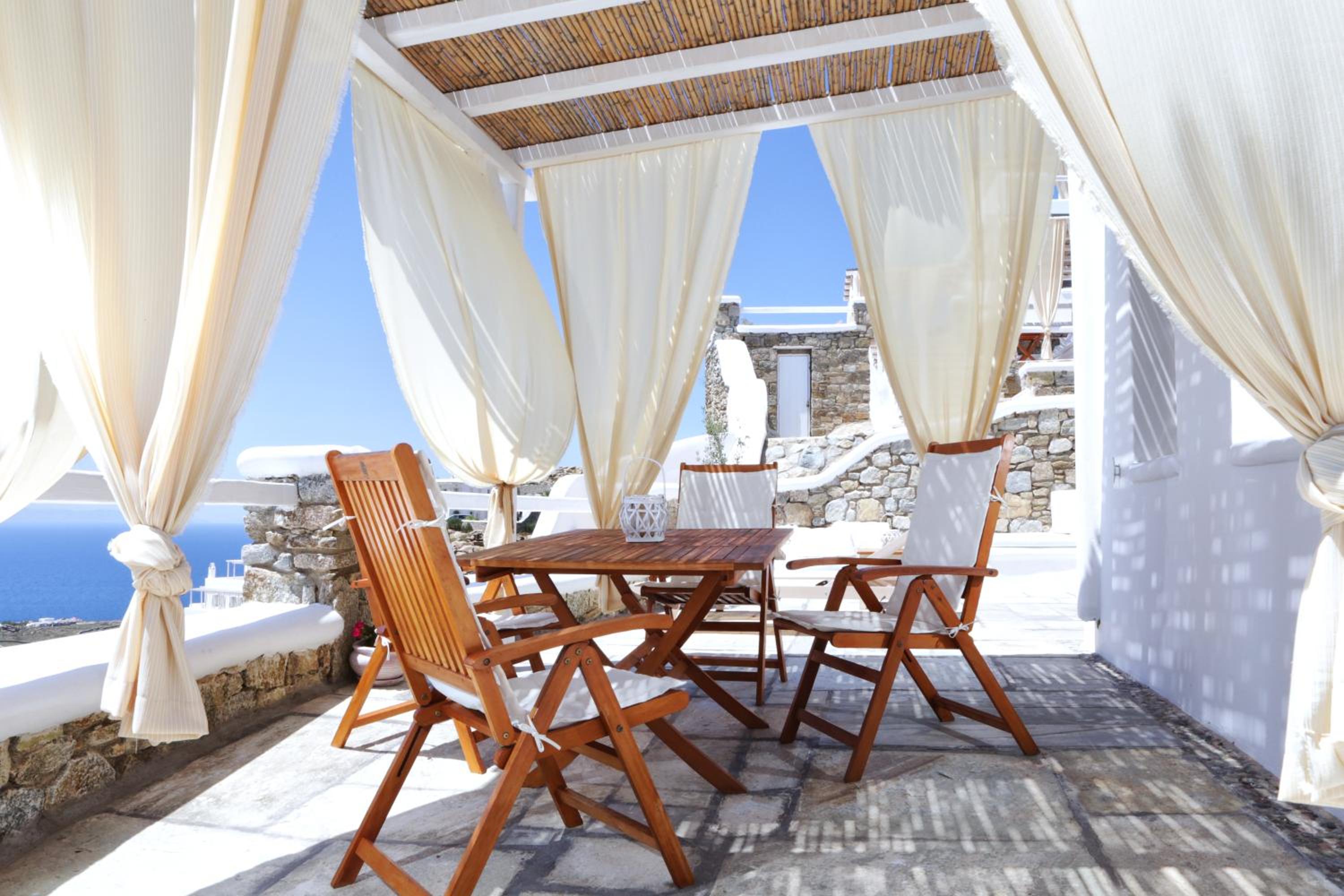 Villa with Sea View photo 2