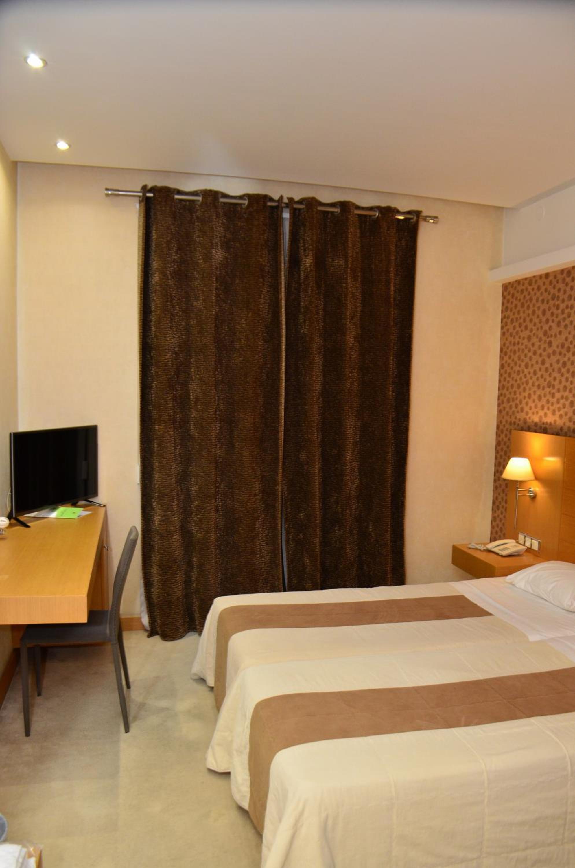 Double or Twin Room - Photo 1