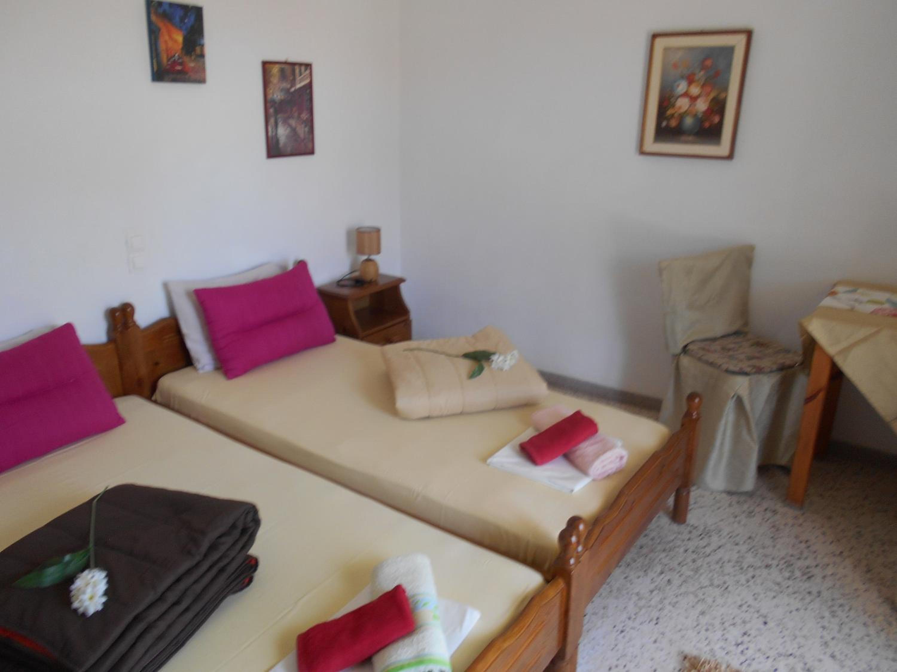 Two-Bedroom Apartment with Sea View (3 Adults)