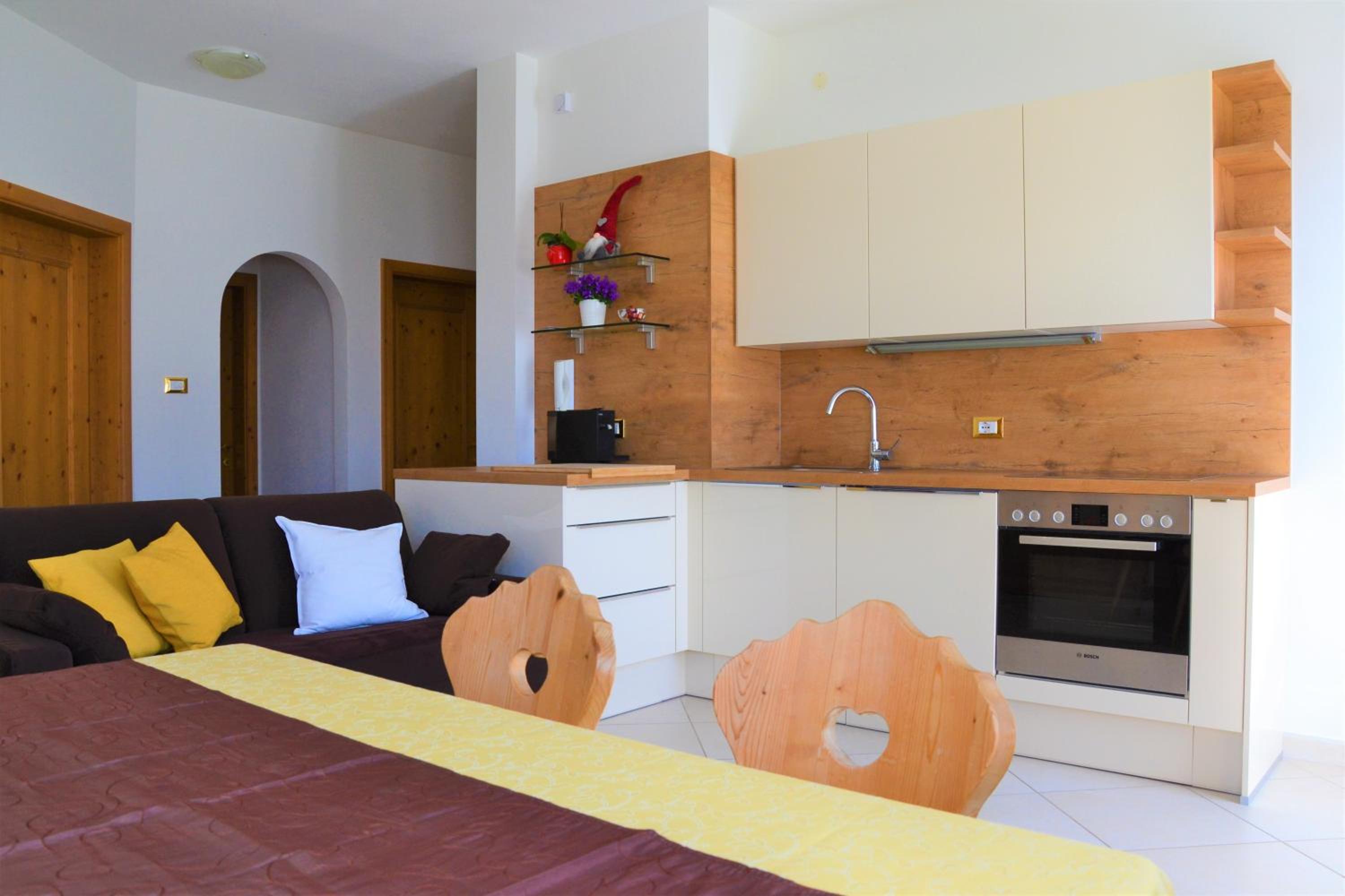 Two-Bedroom Apartment - Ground Floor  - Photo 5