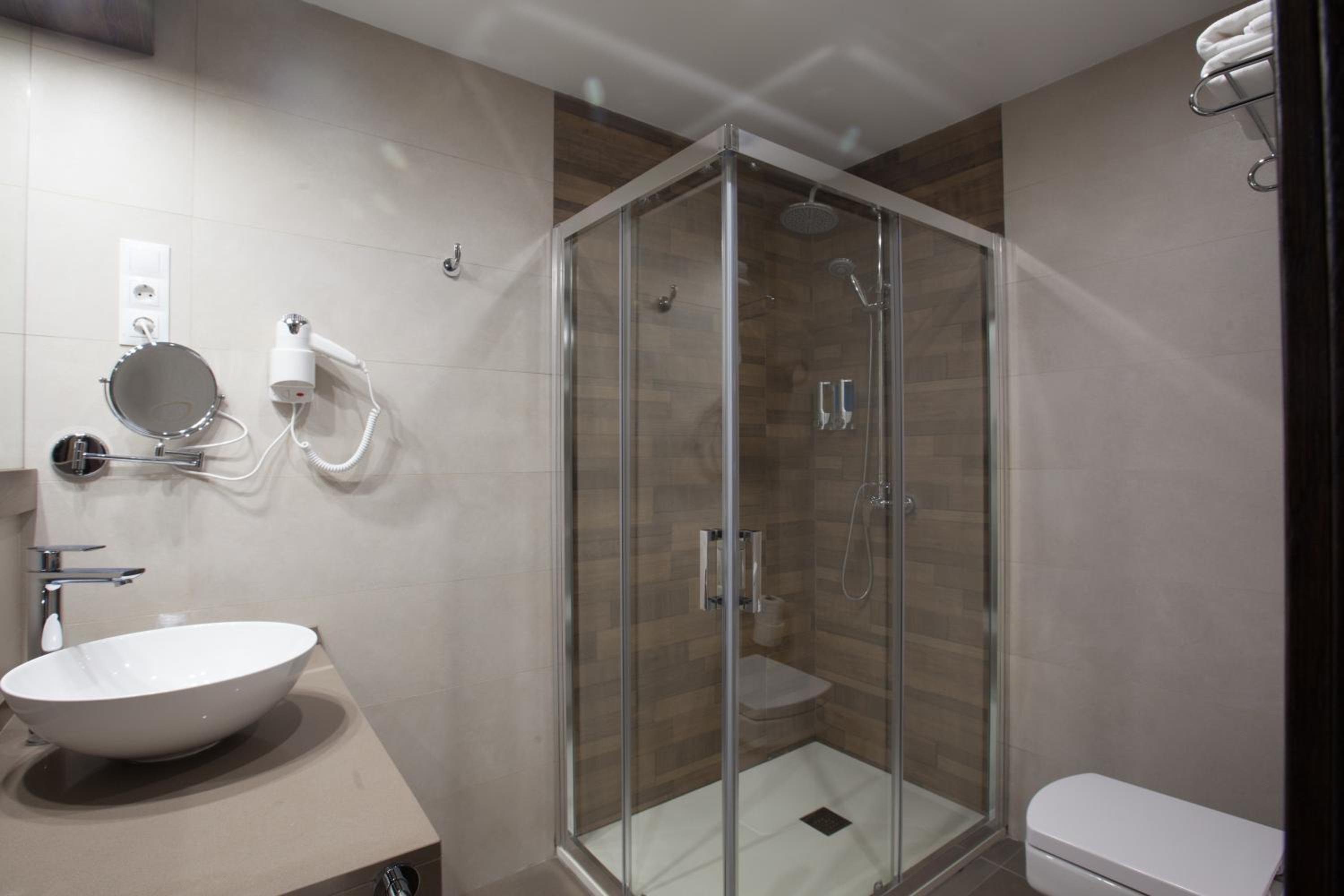 Standard Single Room photo 3