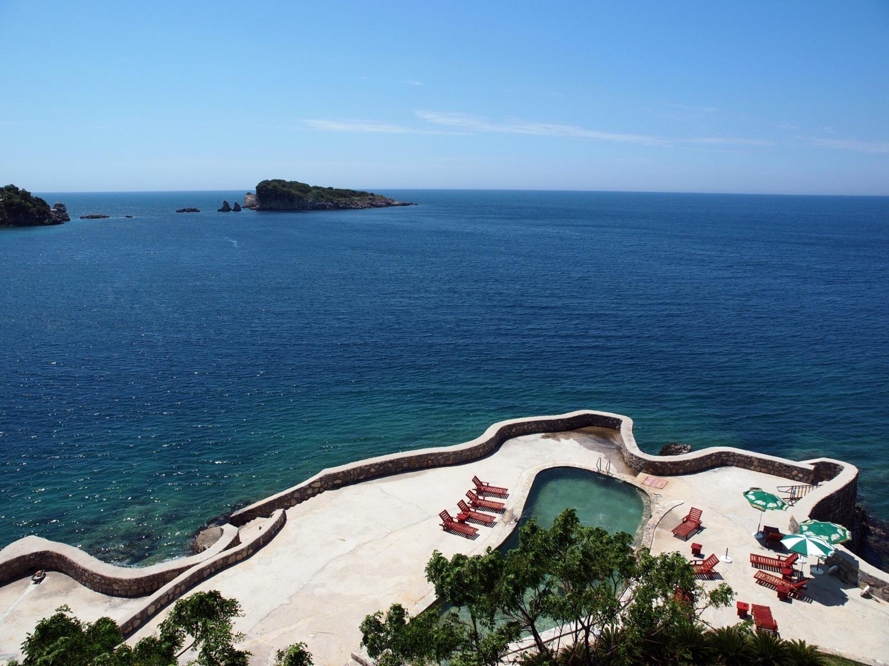 Double Room with Balcony and Sea View - Photo 19