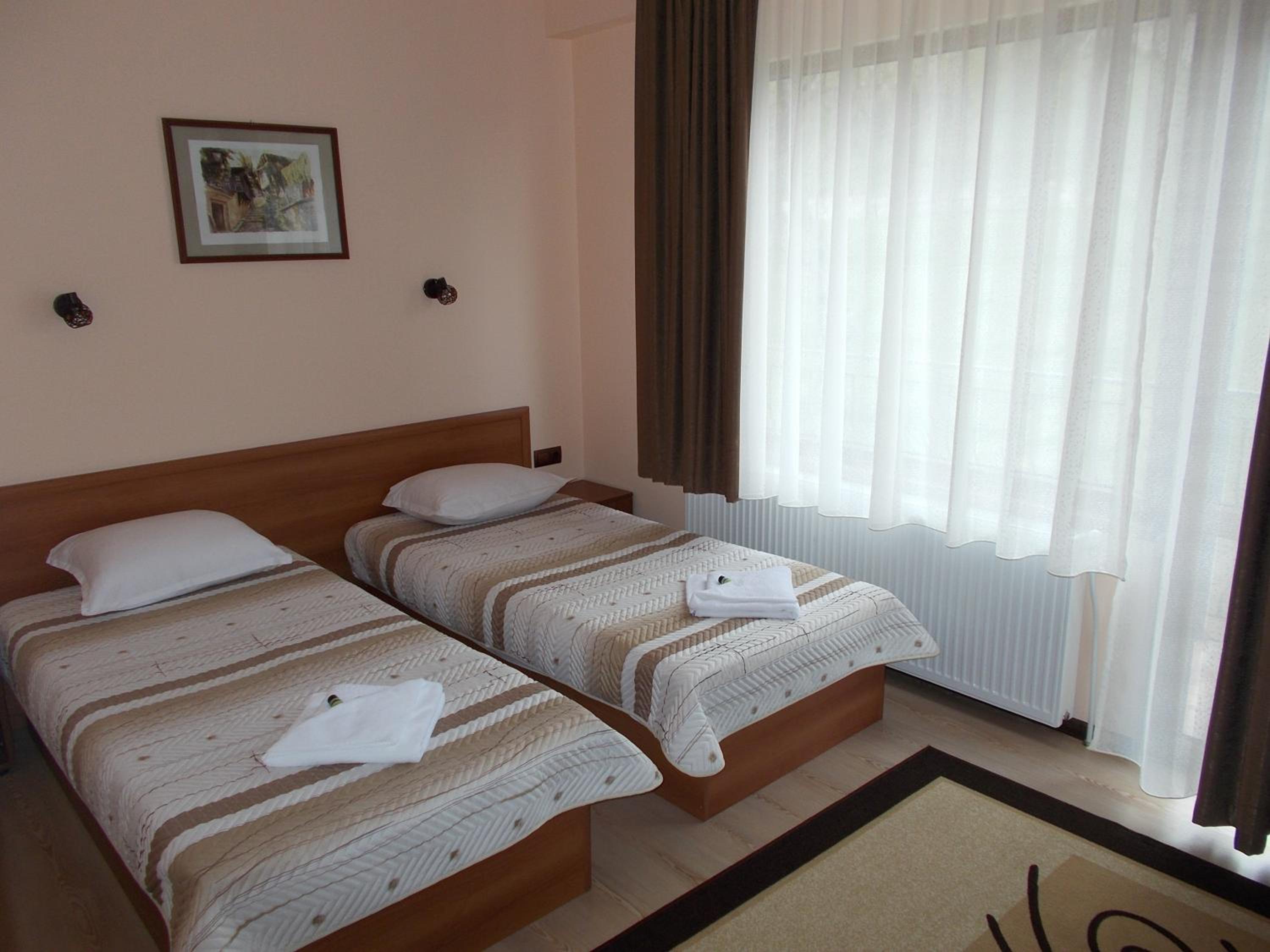 Double Room with Pool Access 
