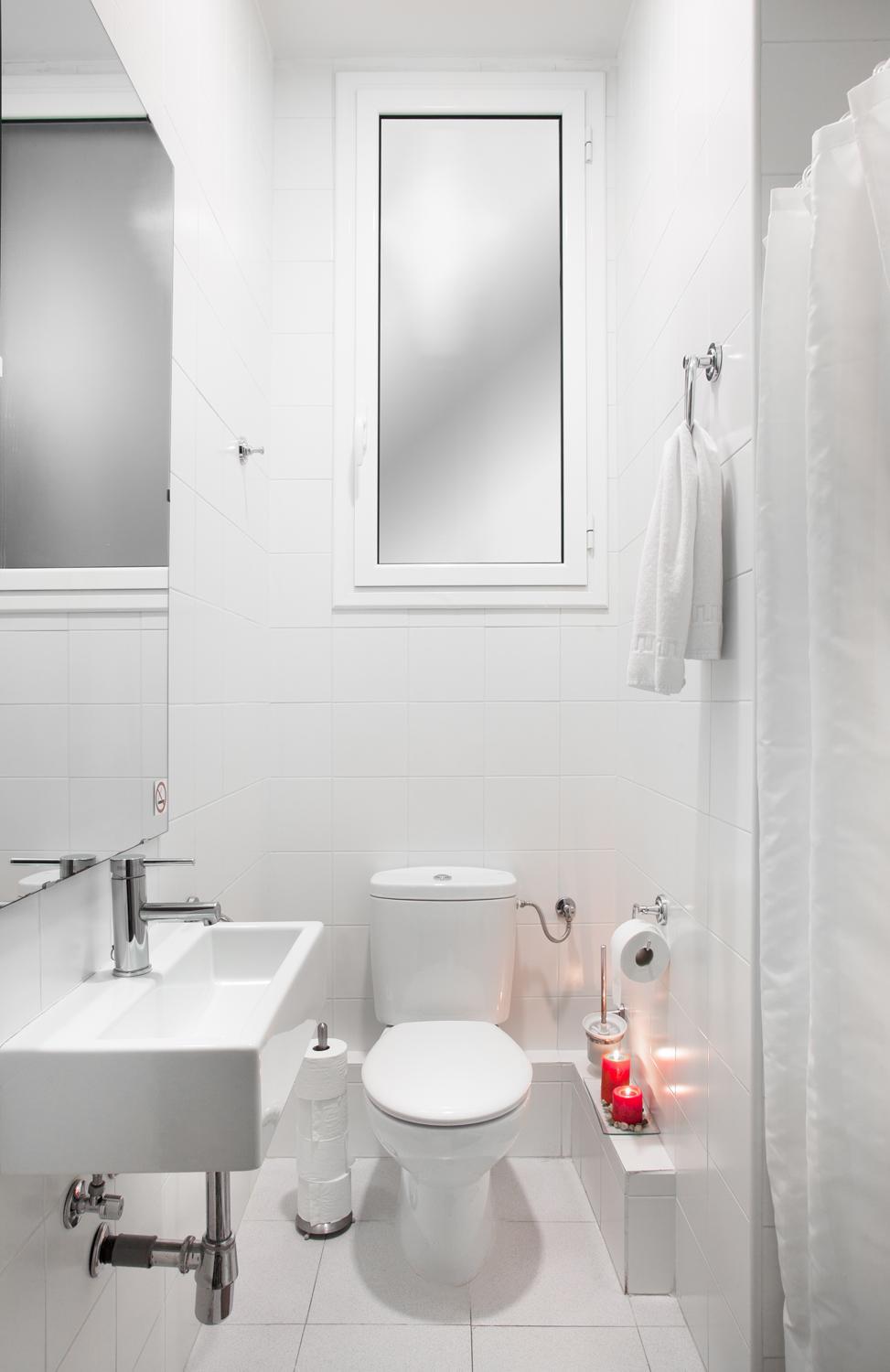 Economy Twin Room with Shared Bathroom photo 3