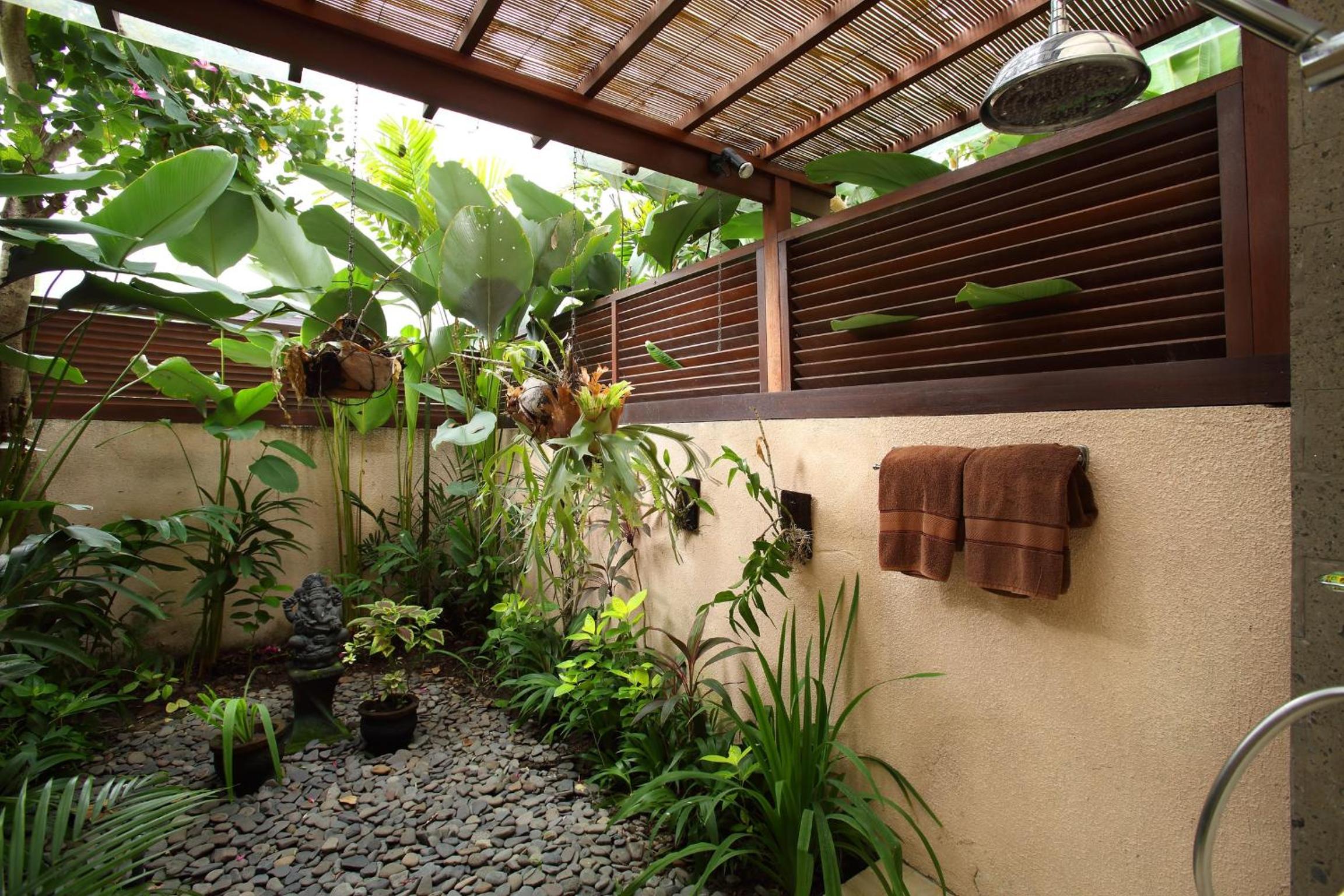 Santana Three-Bedroom Villa with Private Pool