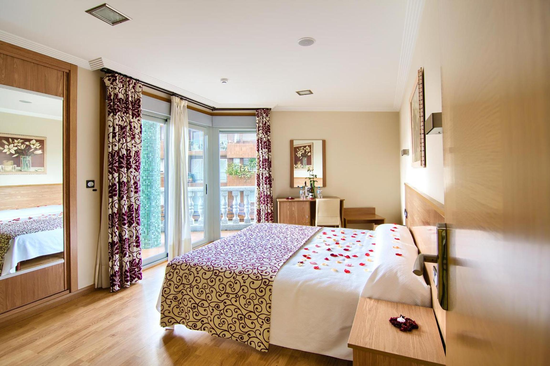 Superior Double or Twin Room - Photo 1