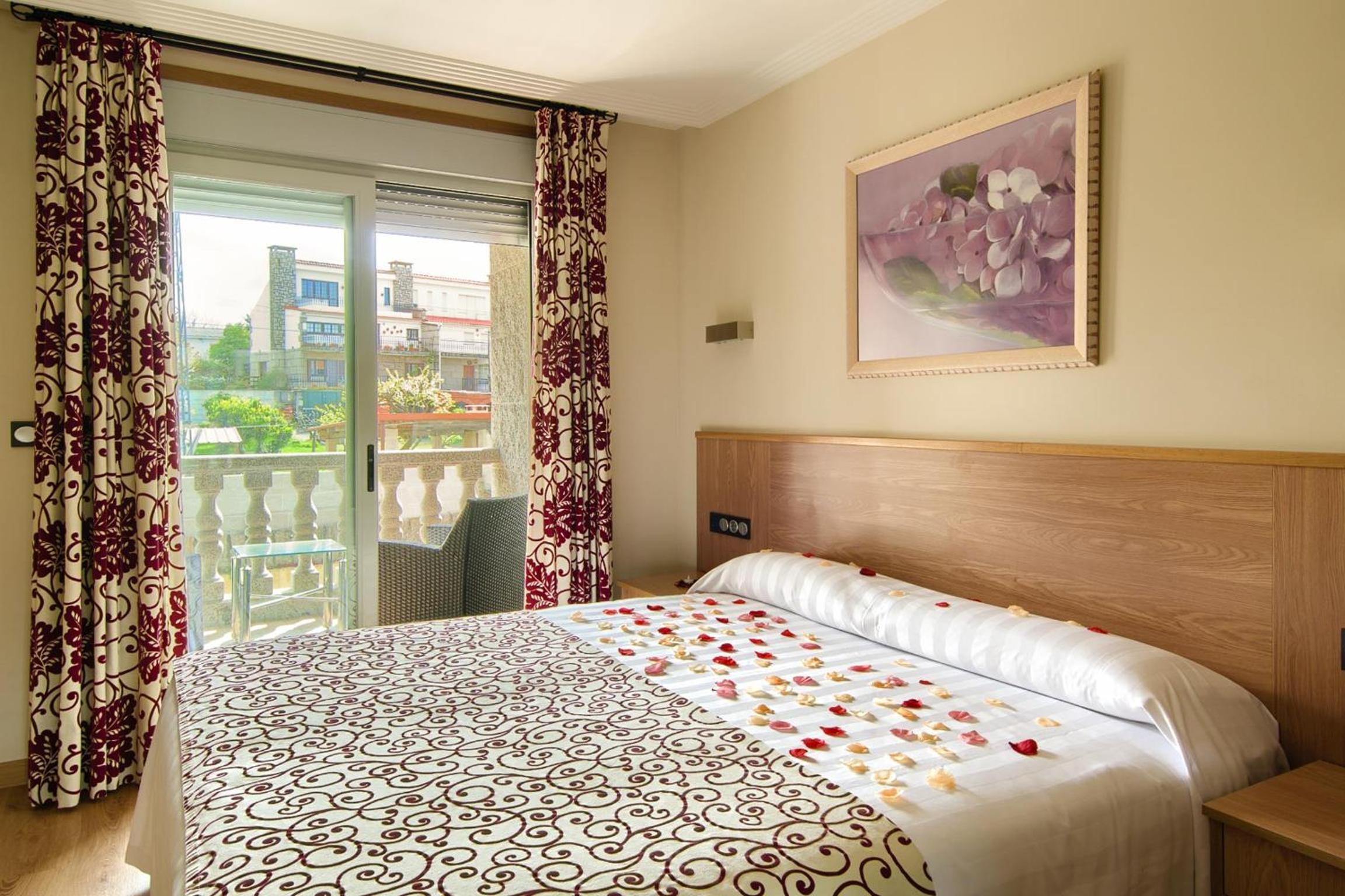 Superior Double or Twin Room - Photo 6