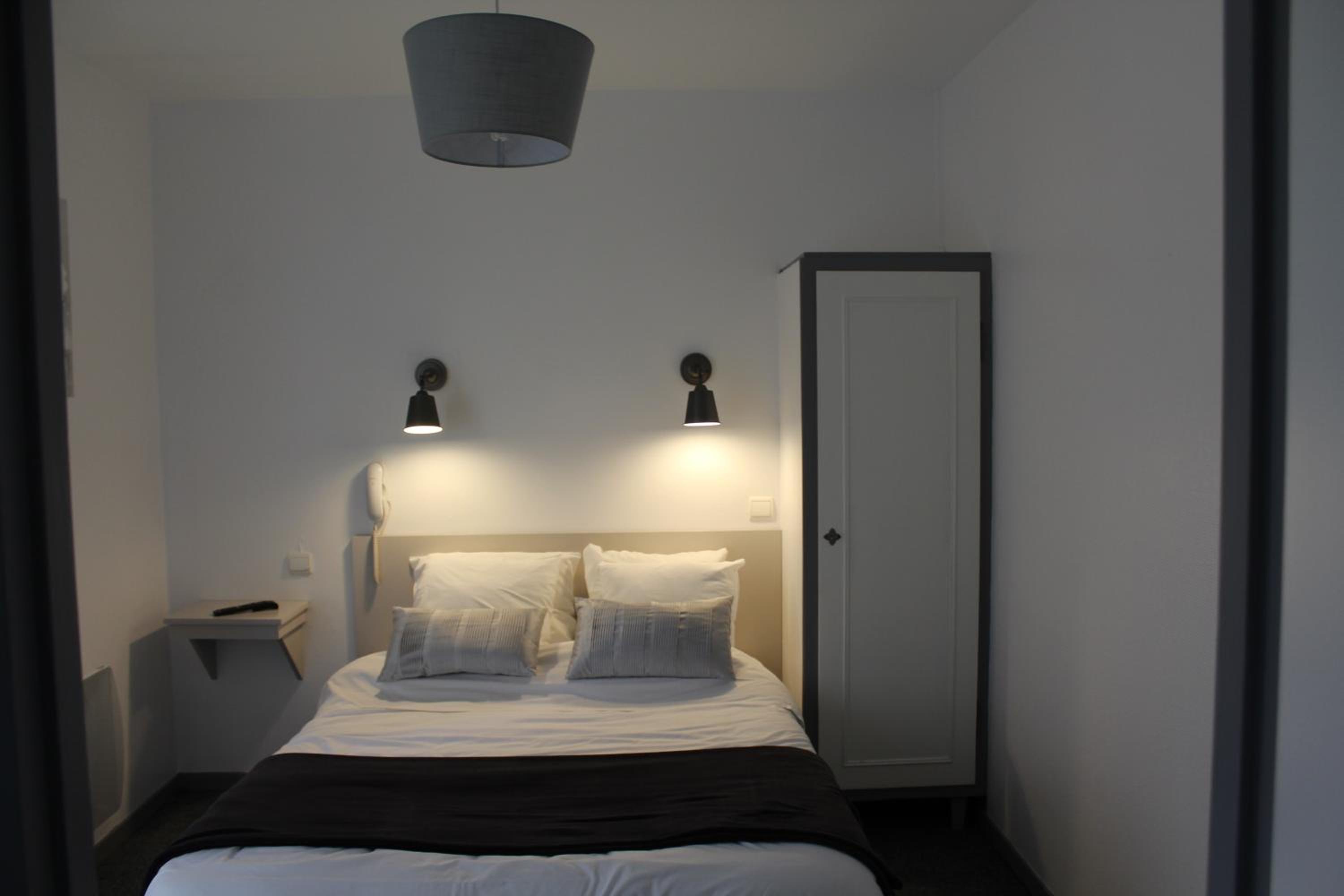 Double Room with Garden View - Photo 5