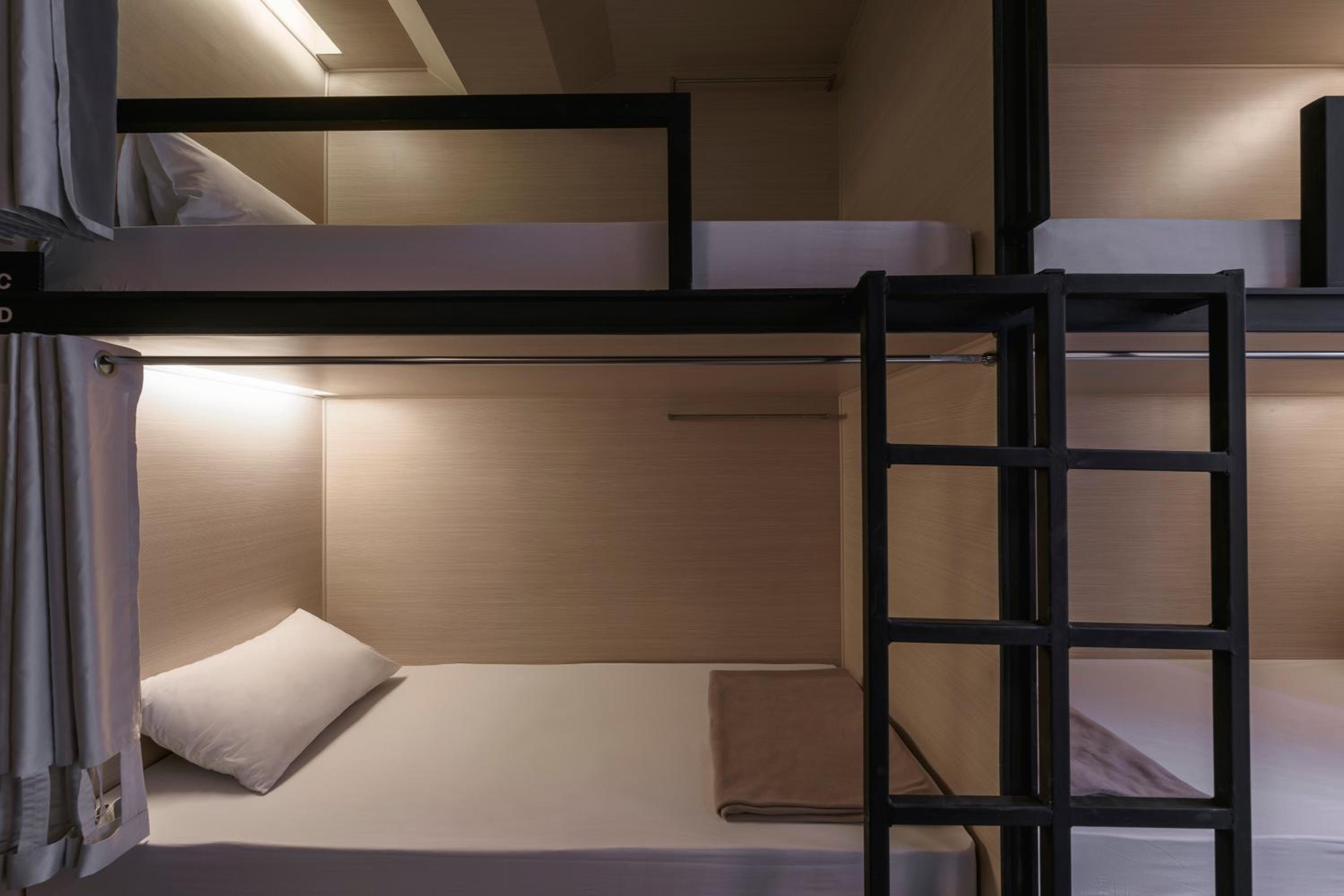 Bunk Bed in Mixed Dormitory Room photo 2