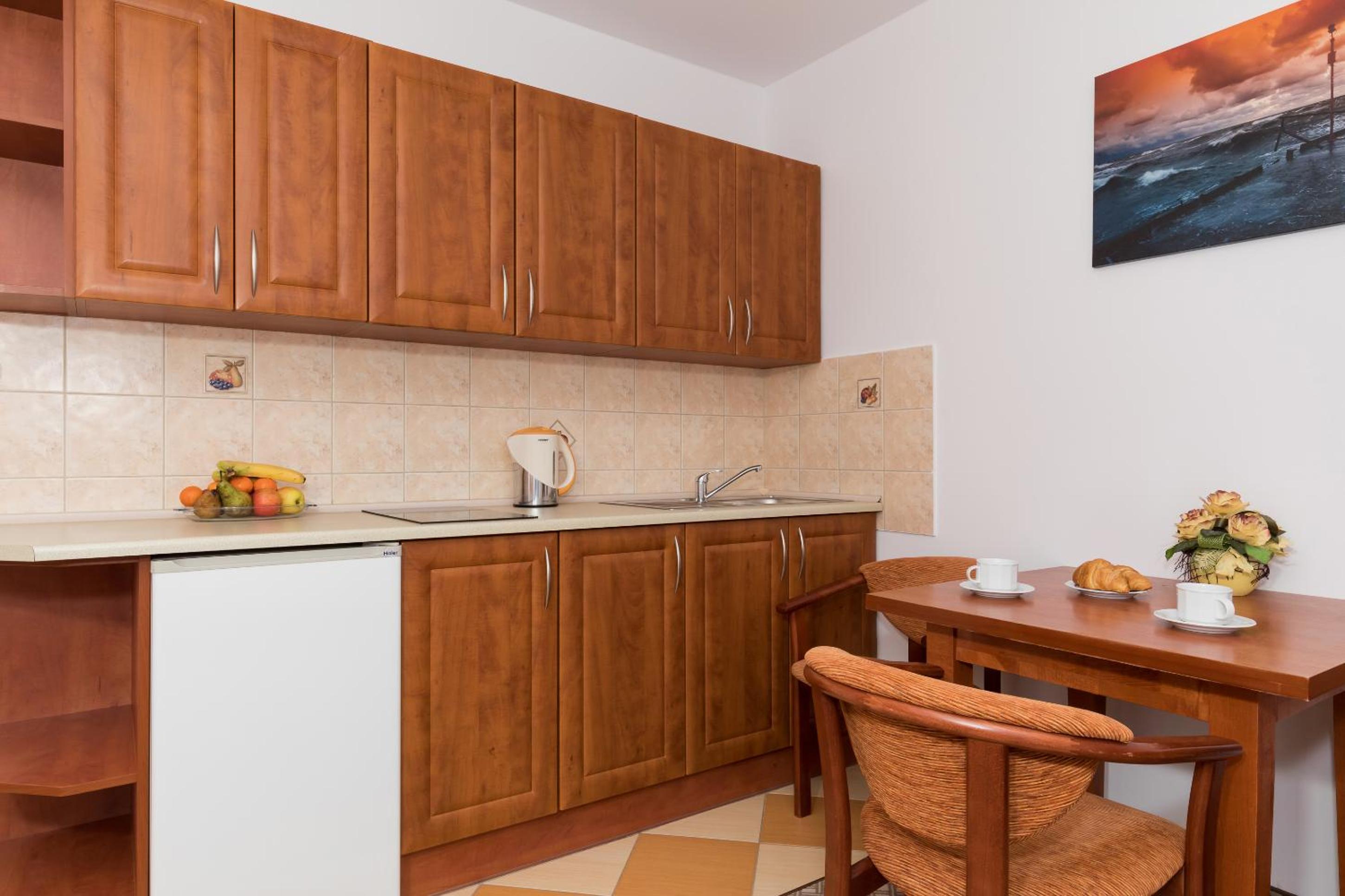 Apartment (4 Adults) - Photo 8