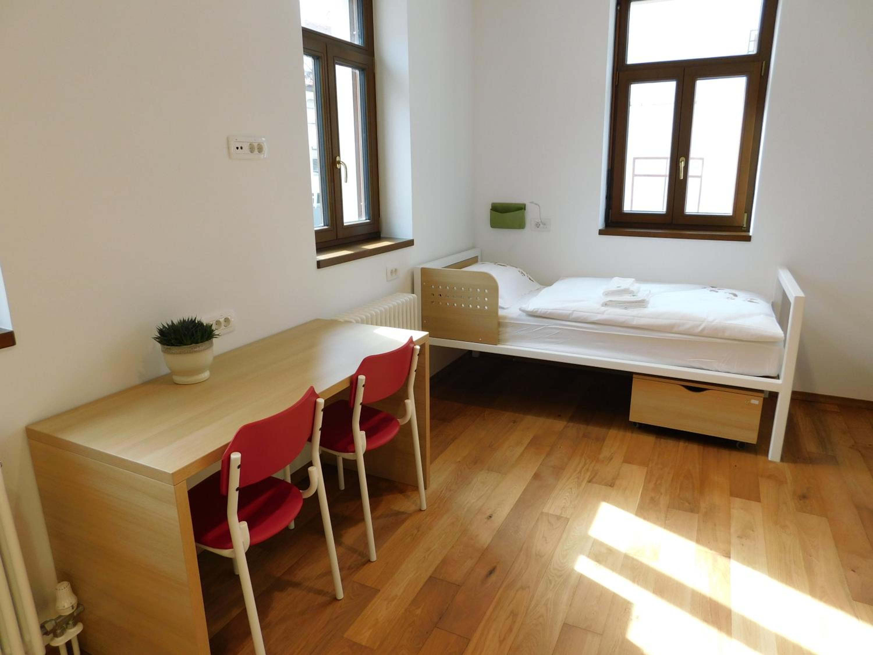 Triple Room - Photo 3