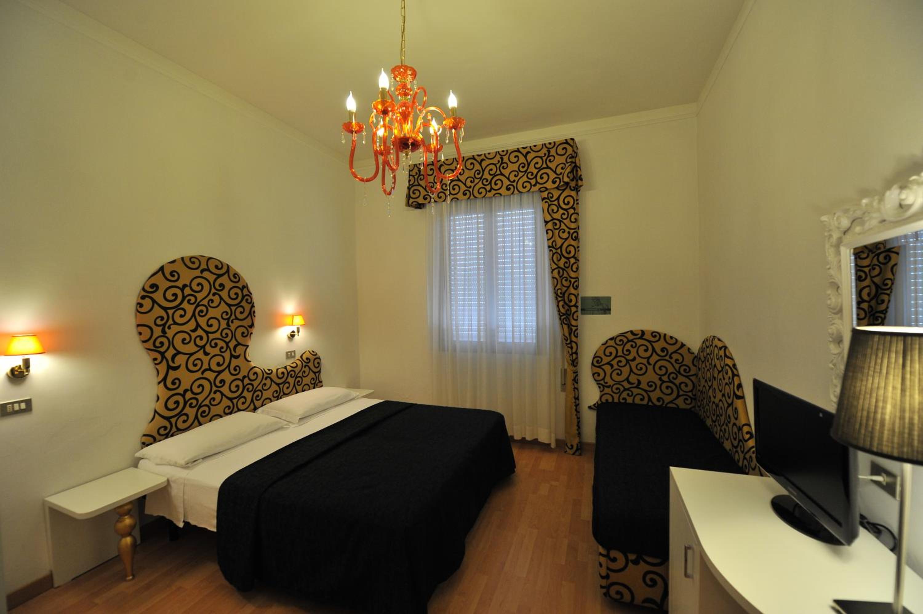 Basic Double or Twin Room