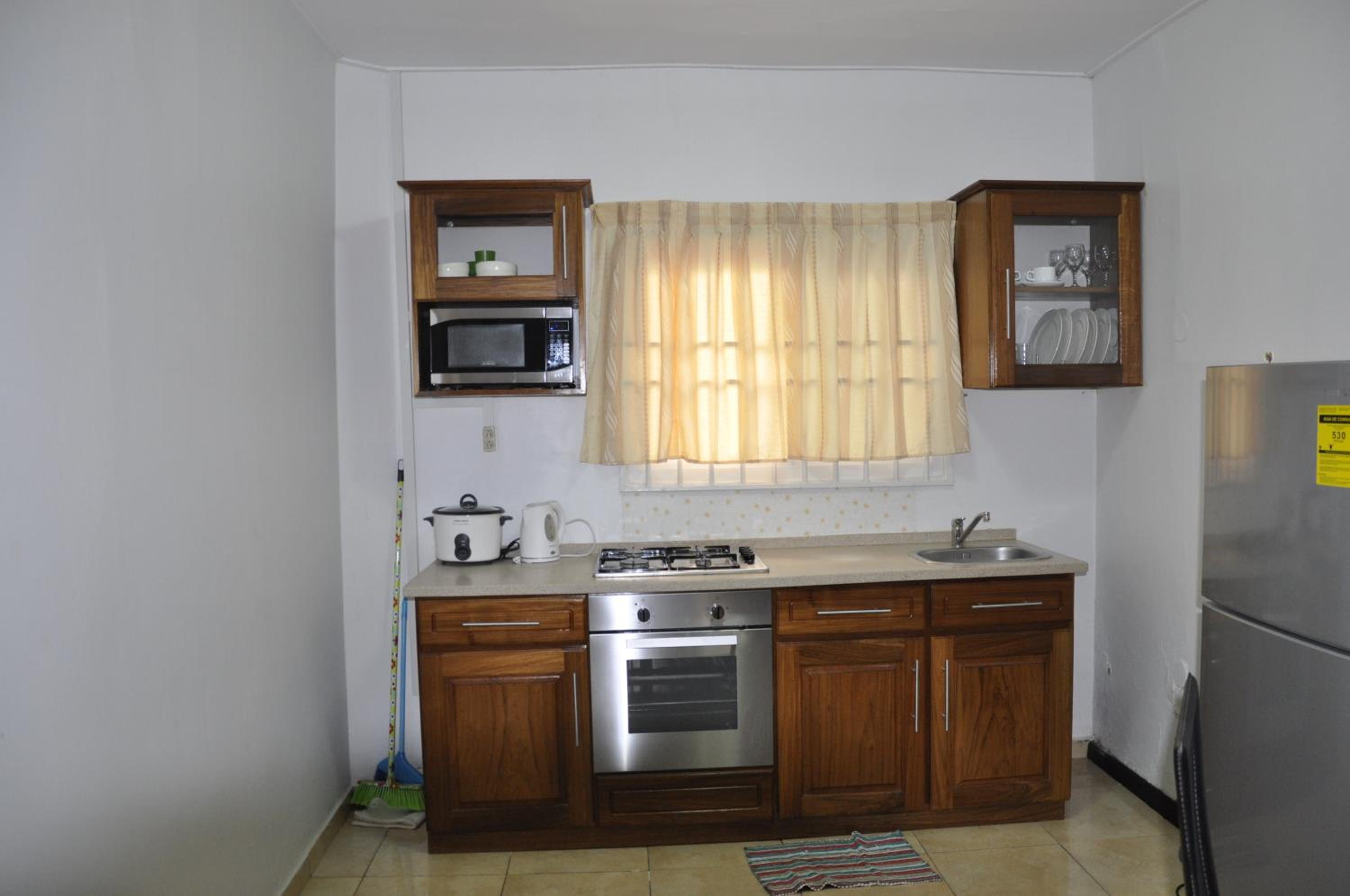 One-Bedroom Apartment photo 2