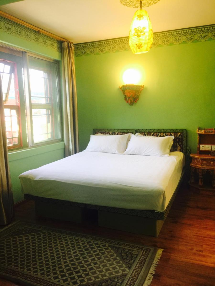 Sunshine Double Room photo 1